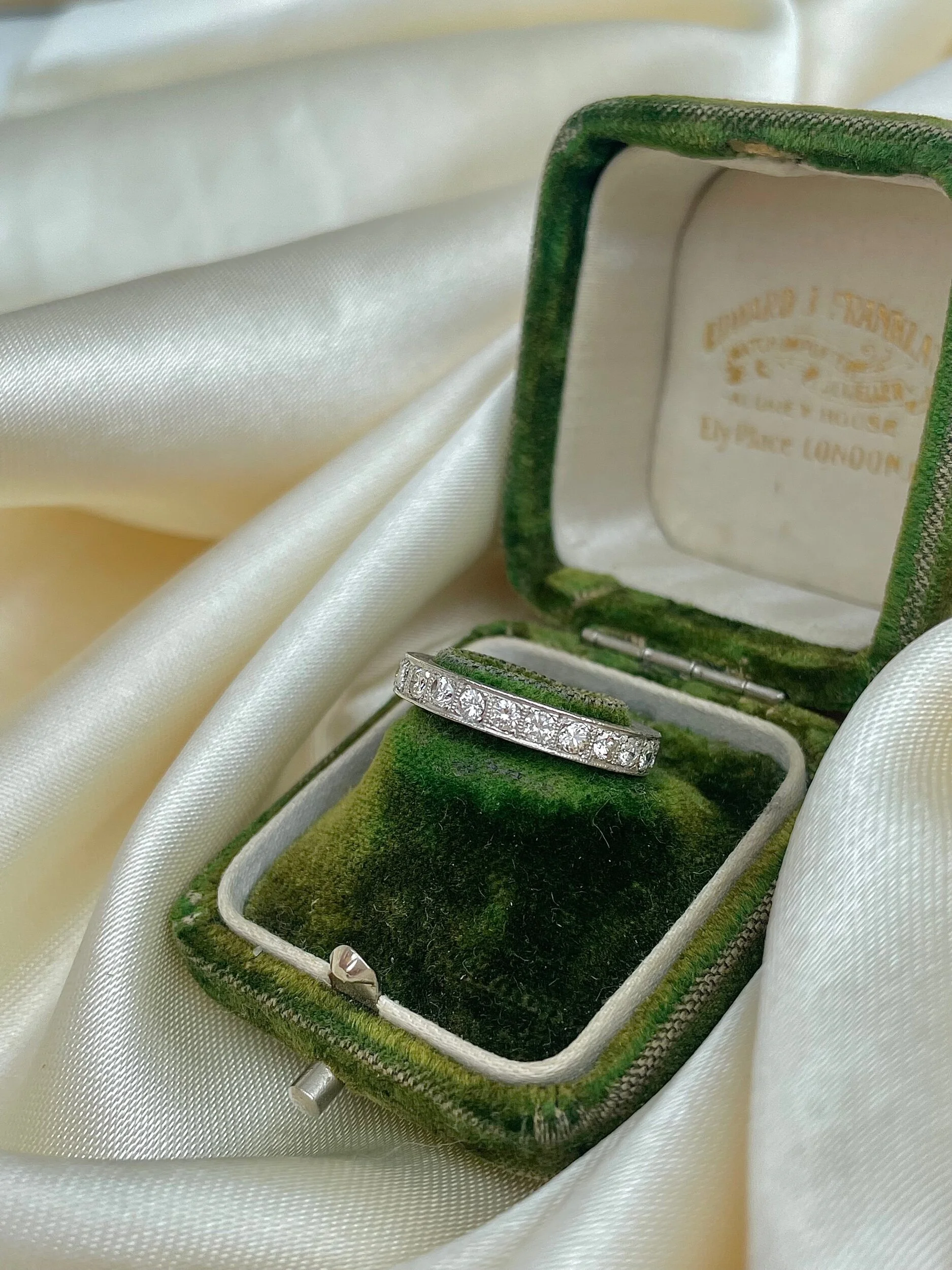 33FF2411-4756-4C72-9B5A-A389088ADA2A