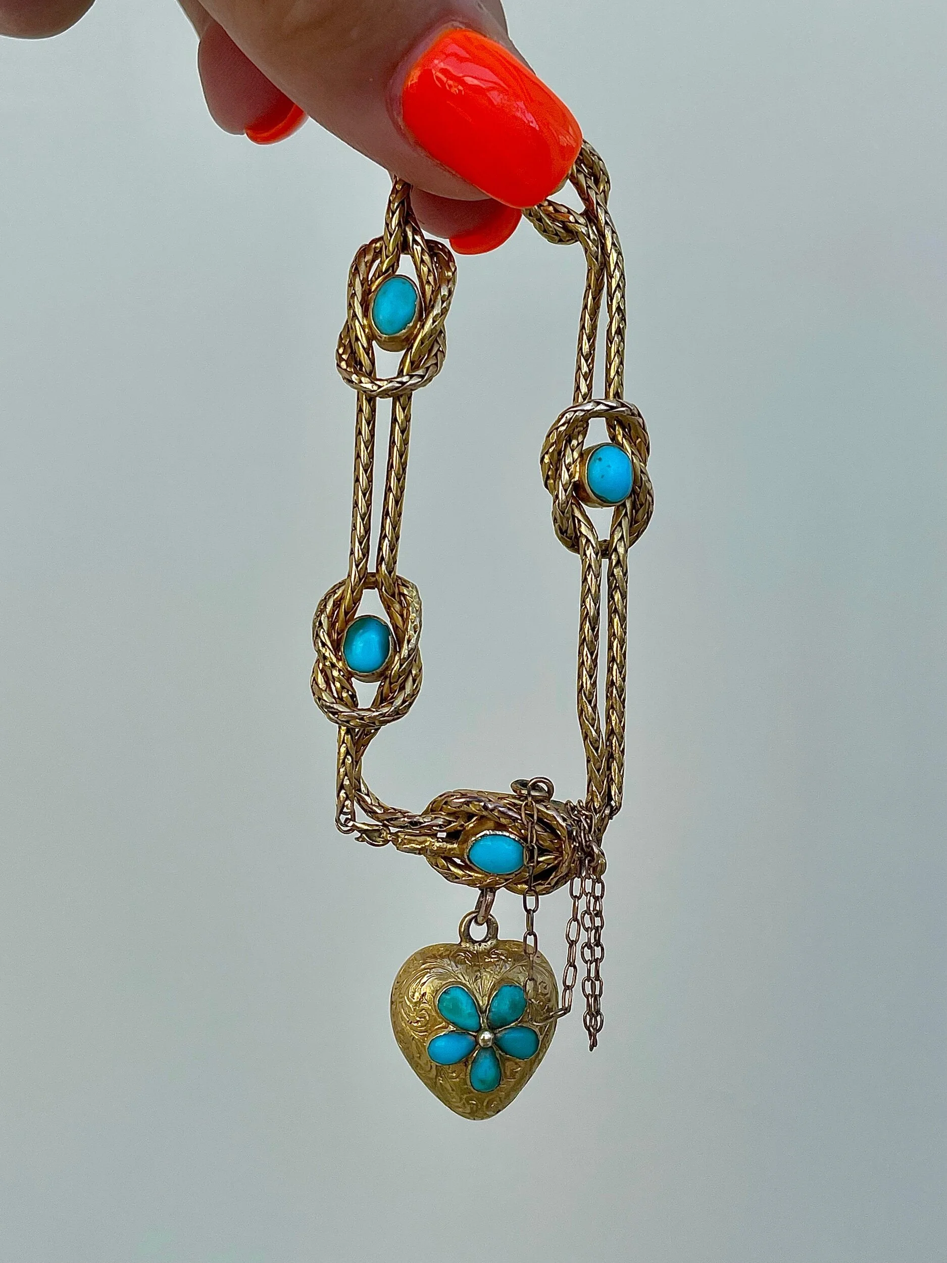 9752FF19-9C82-4F58-AD4E-AD242E612E05