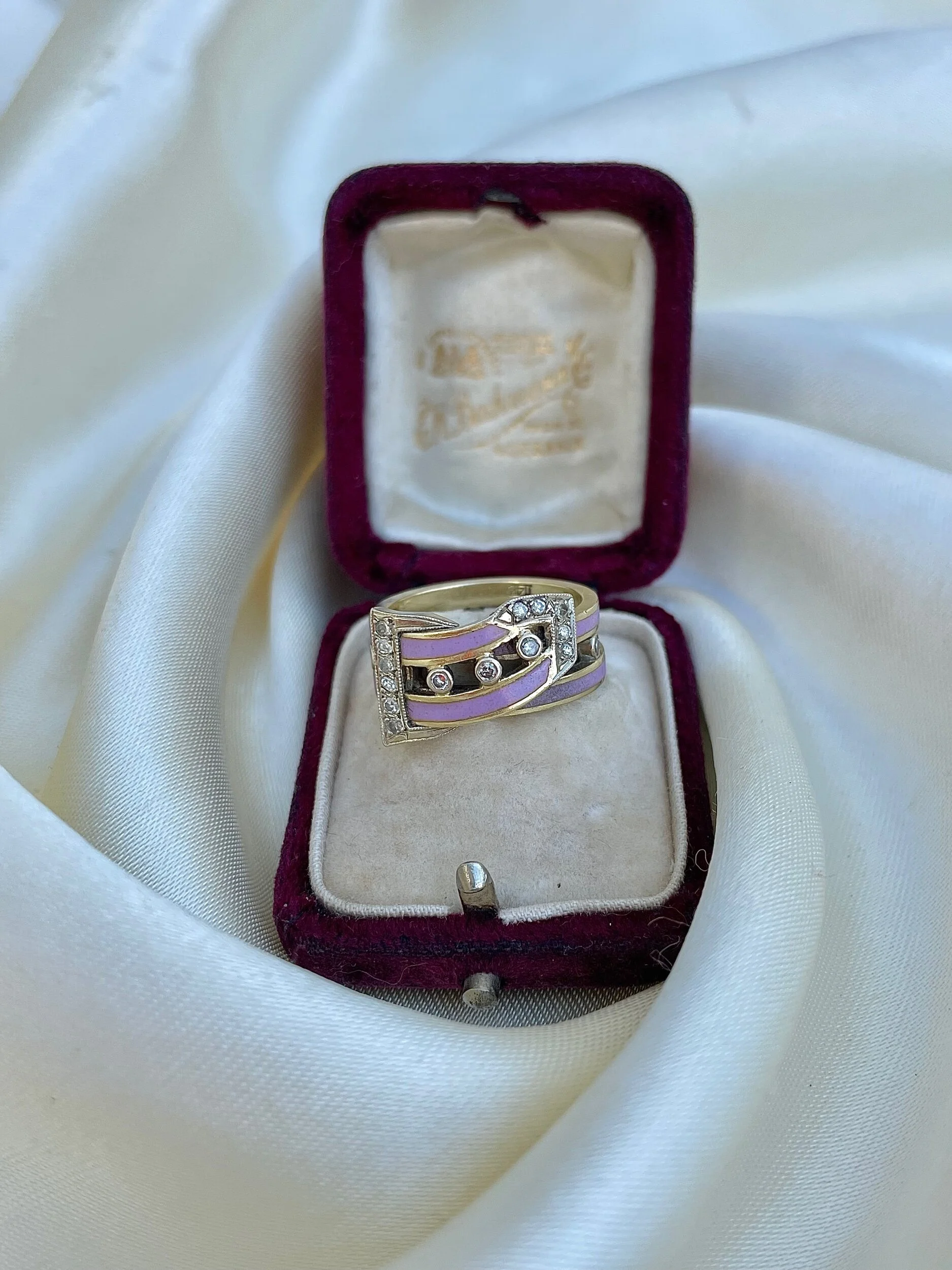 B3FCB6E6-B927-4402-AA6E-EF2C70884390