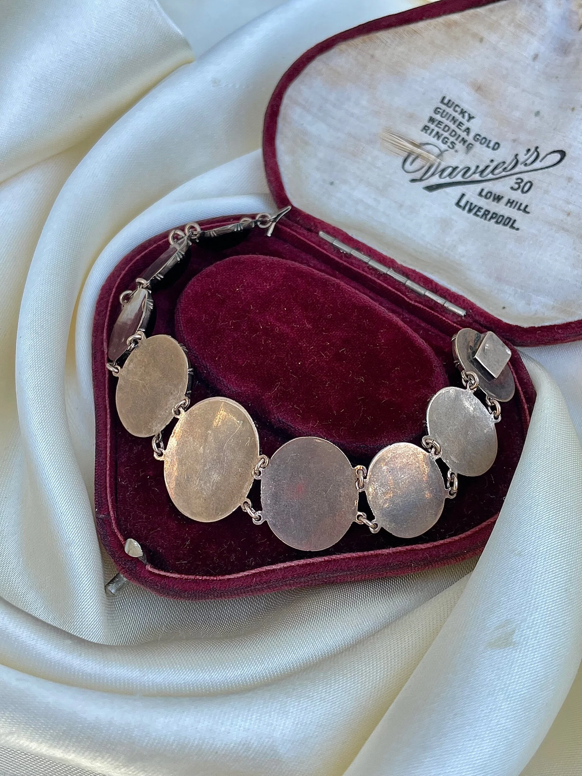 671E8B1B-A9FF-4263-A2CD-C94FF99530E4