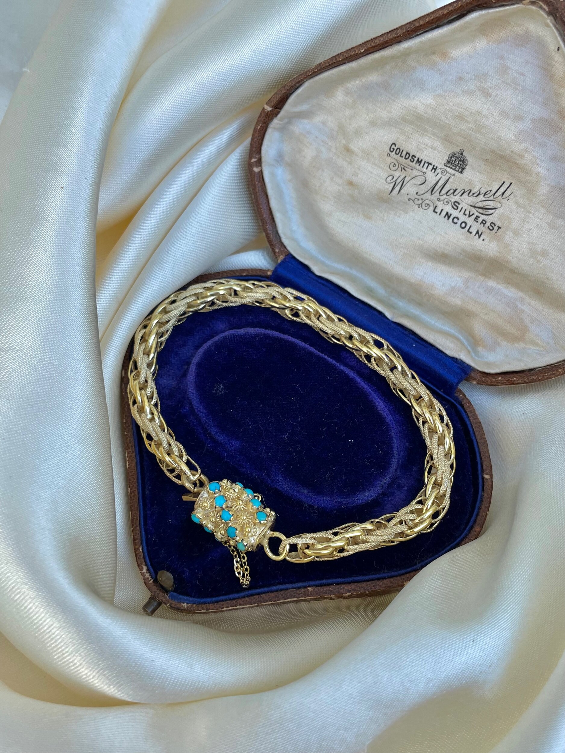 DC884E75-1E11-4291-AFA3-66BAD667D62F