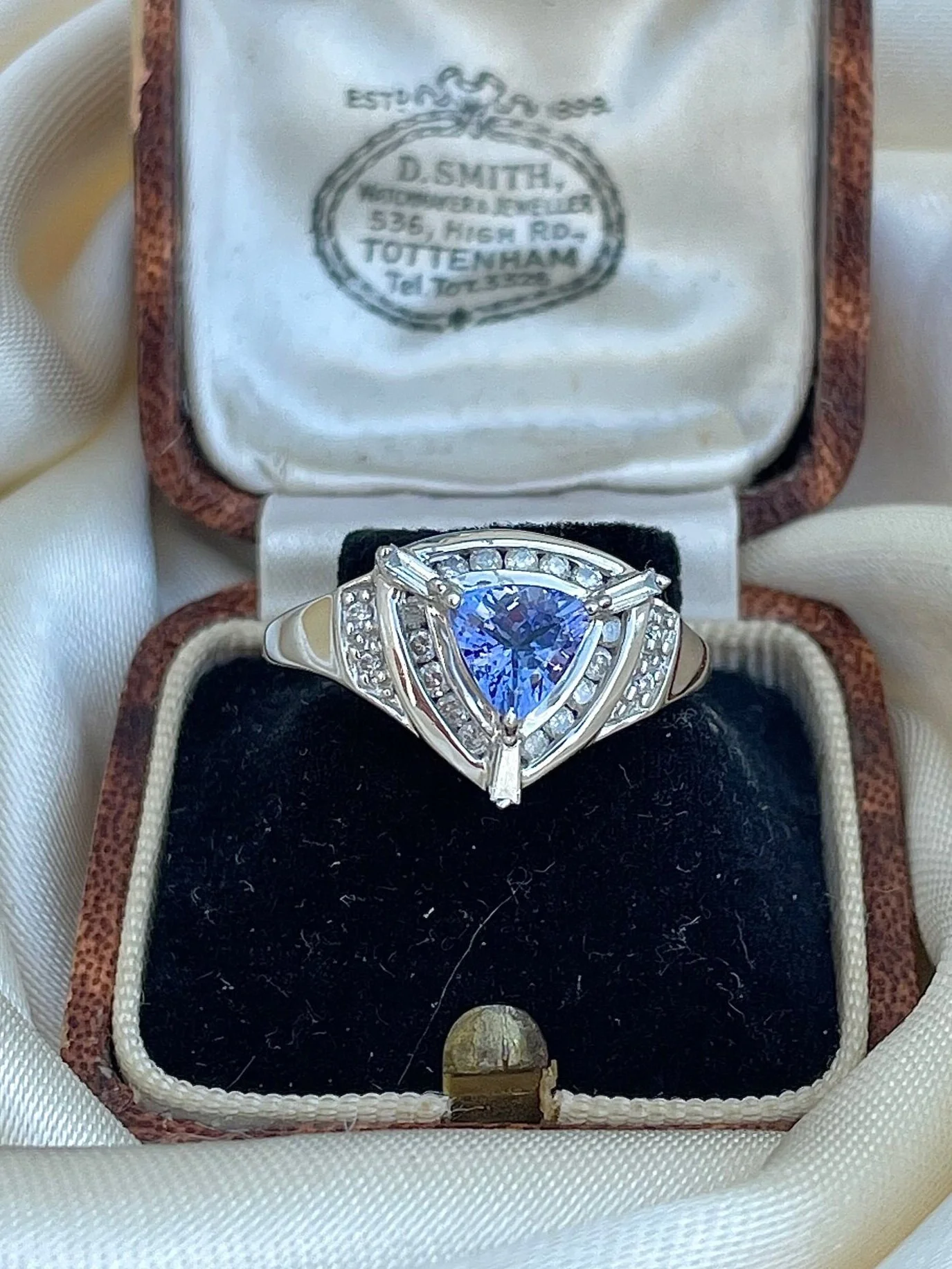 818E9C82-2E54-4E8F-9F48-C1BCF89CCDDF