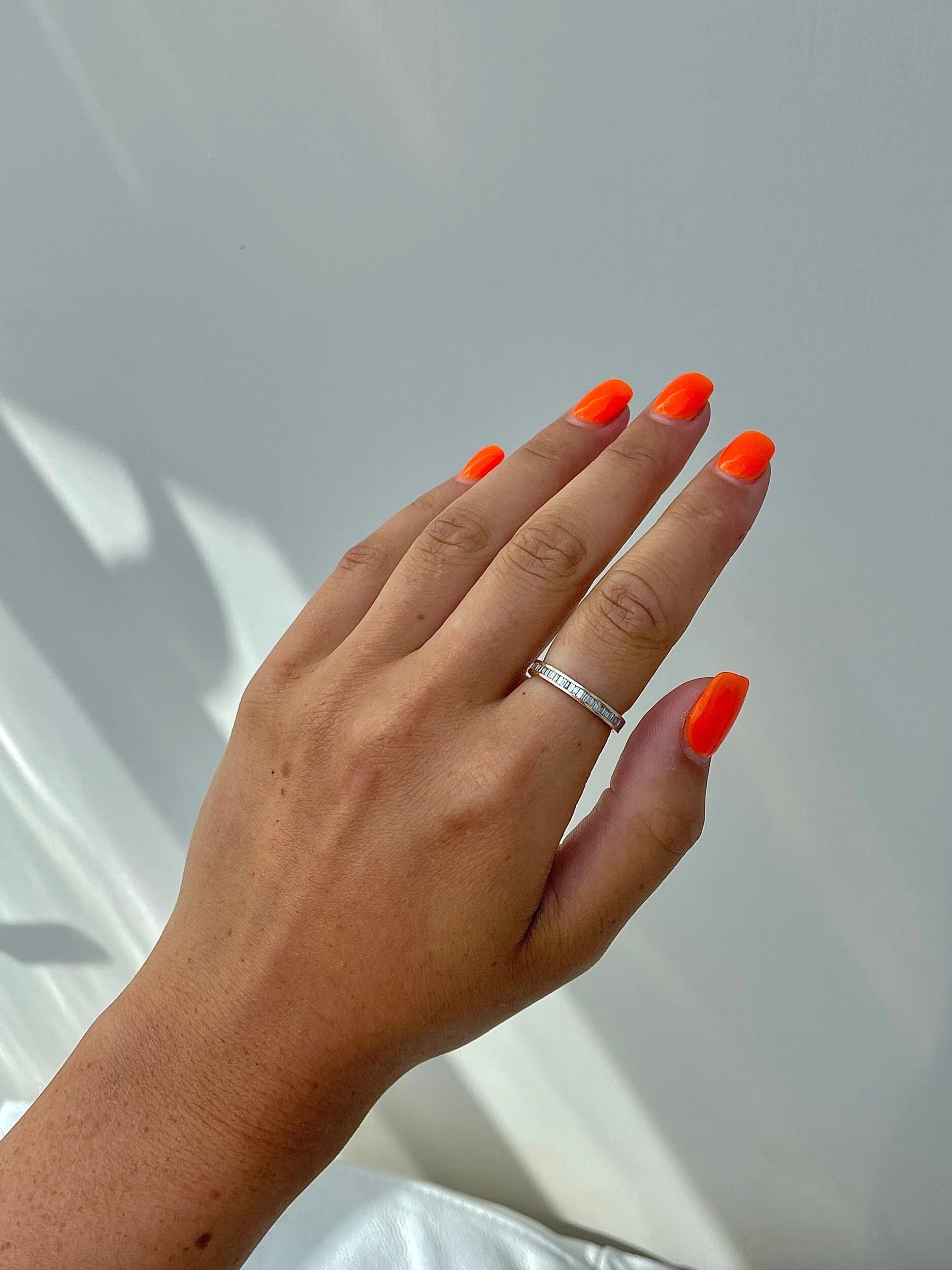 1ABA64E9-FC54-4A1B-BD5C-118F582D3C7A