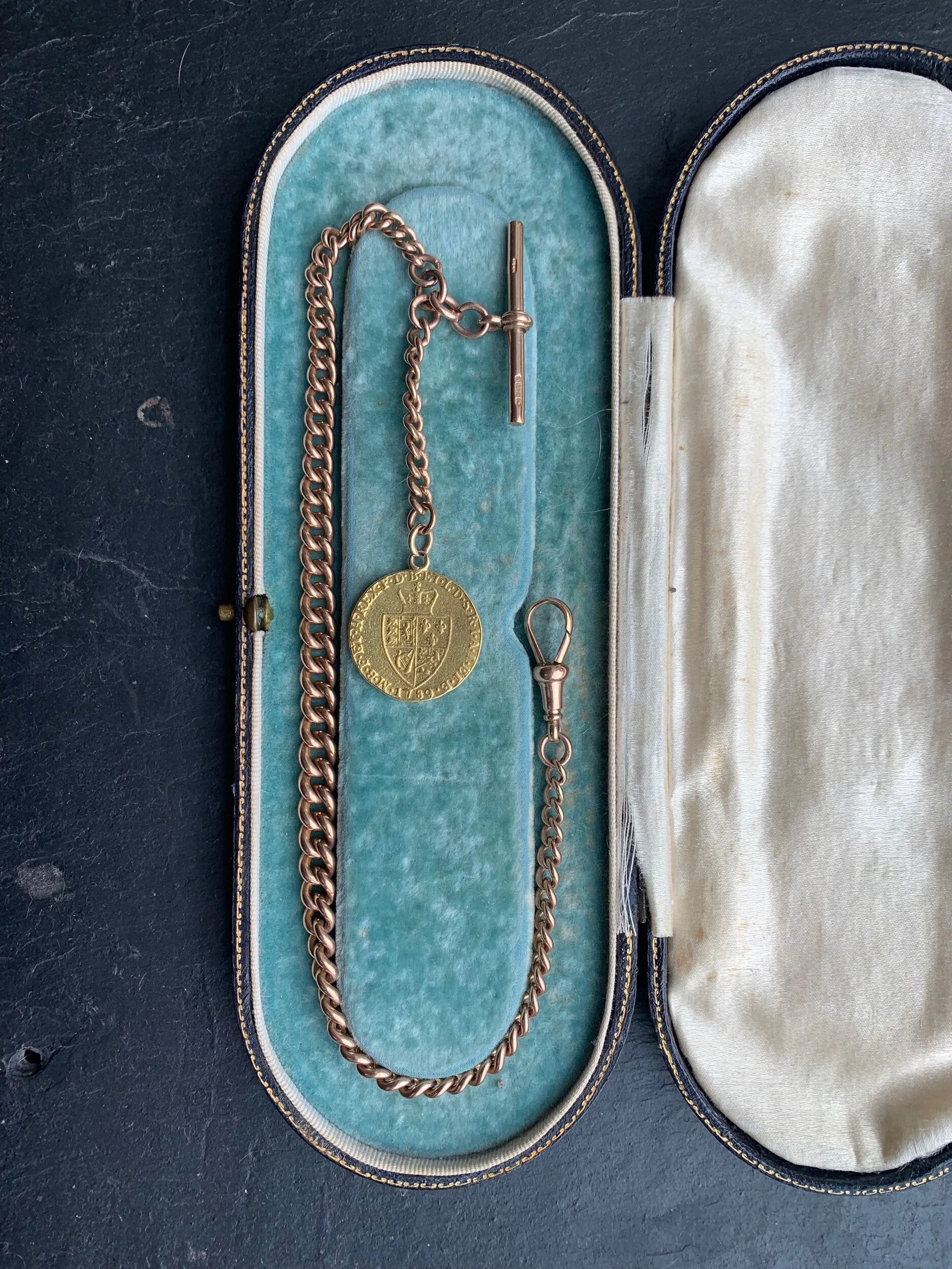 B2004EEA-09C9-4190-8687-E377334C40FA