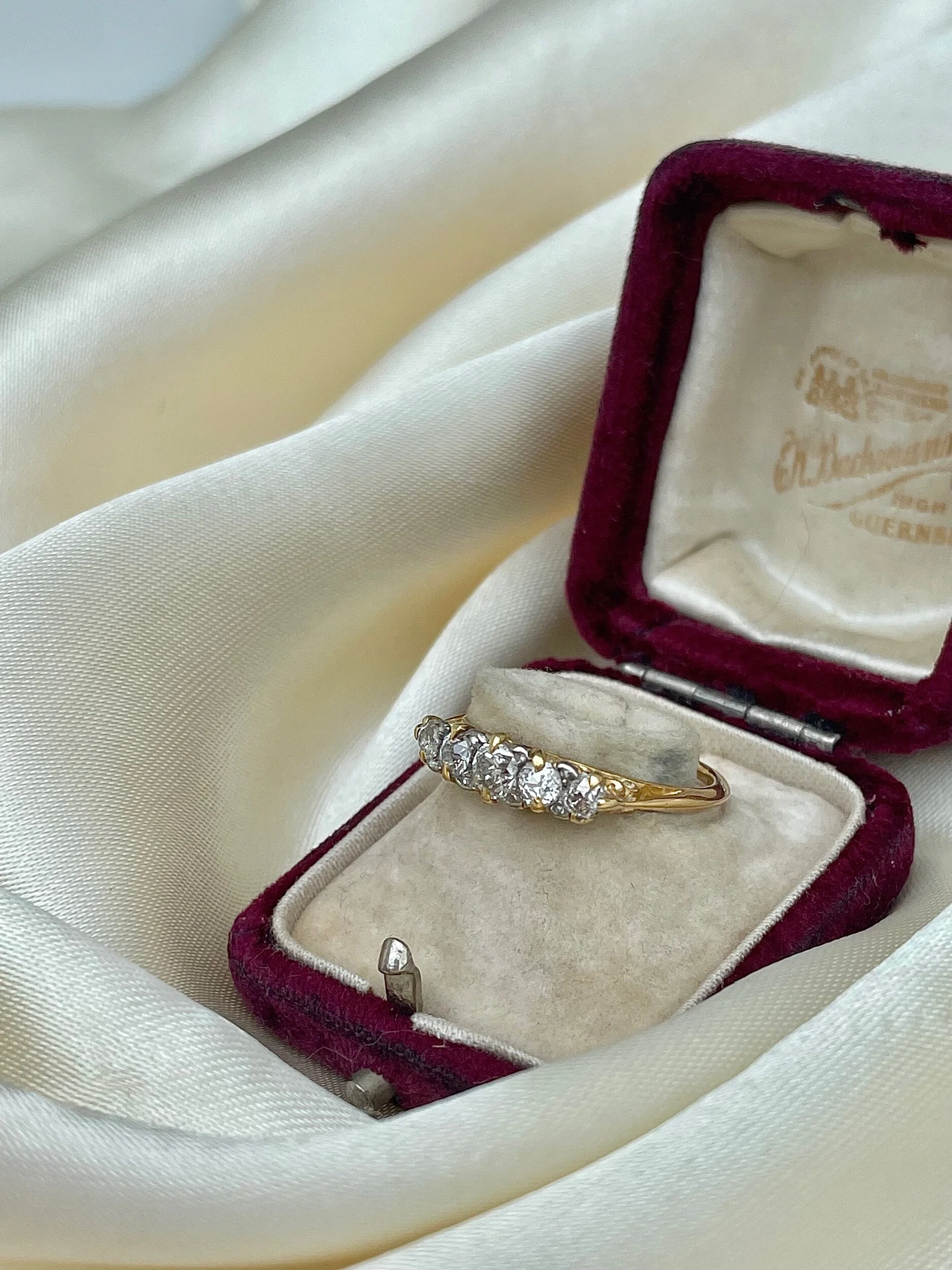 D3B9DF06-6251-4100-BE72-F408E5BBFC08