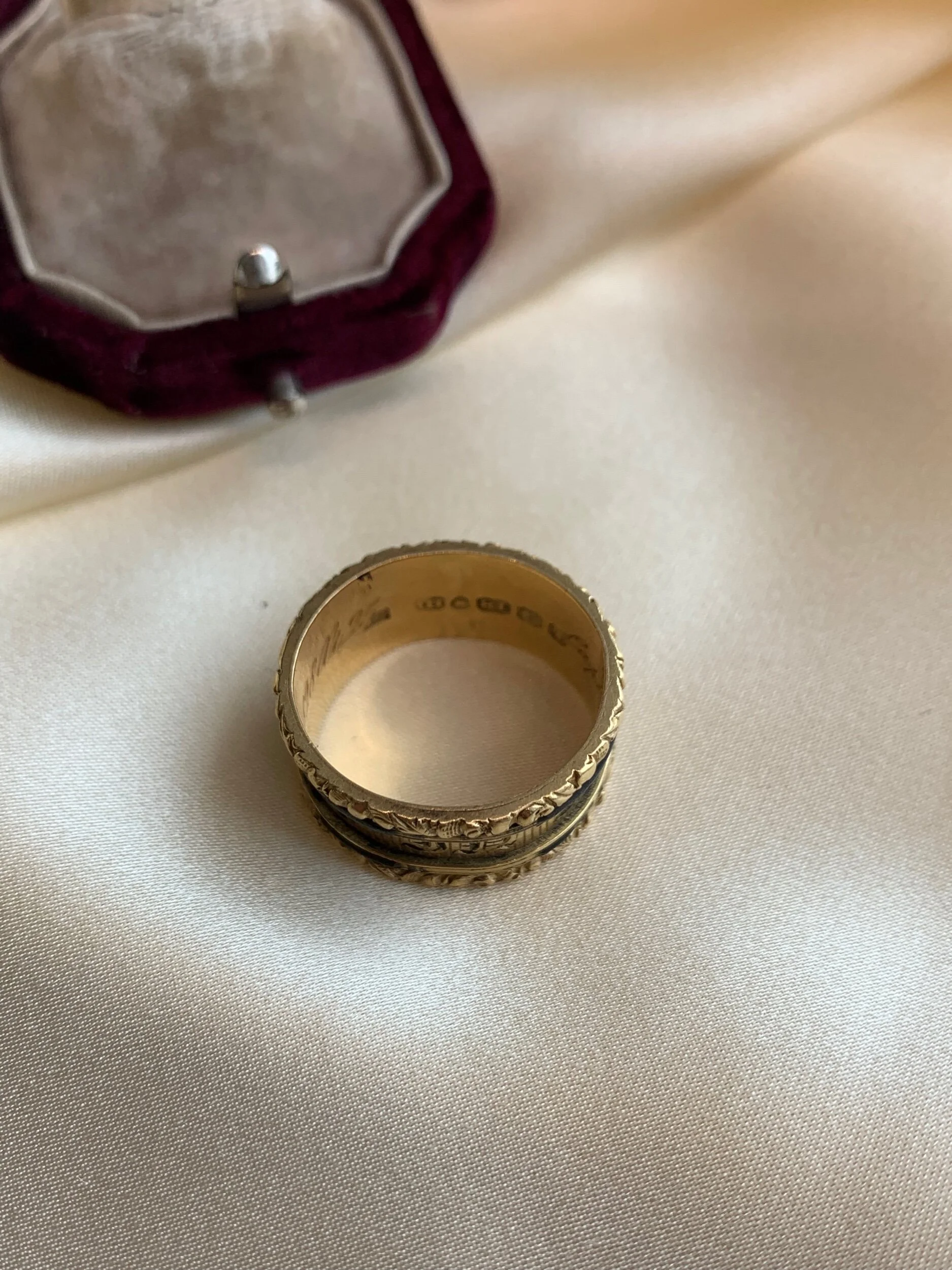 263B97BF-6410-44CF-B6E1-1E830C853A5F