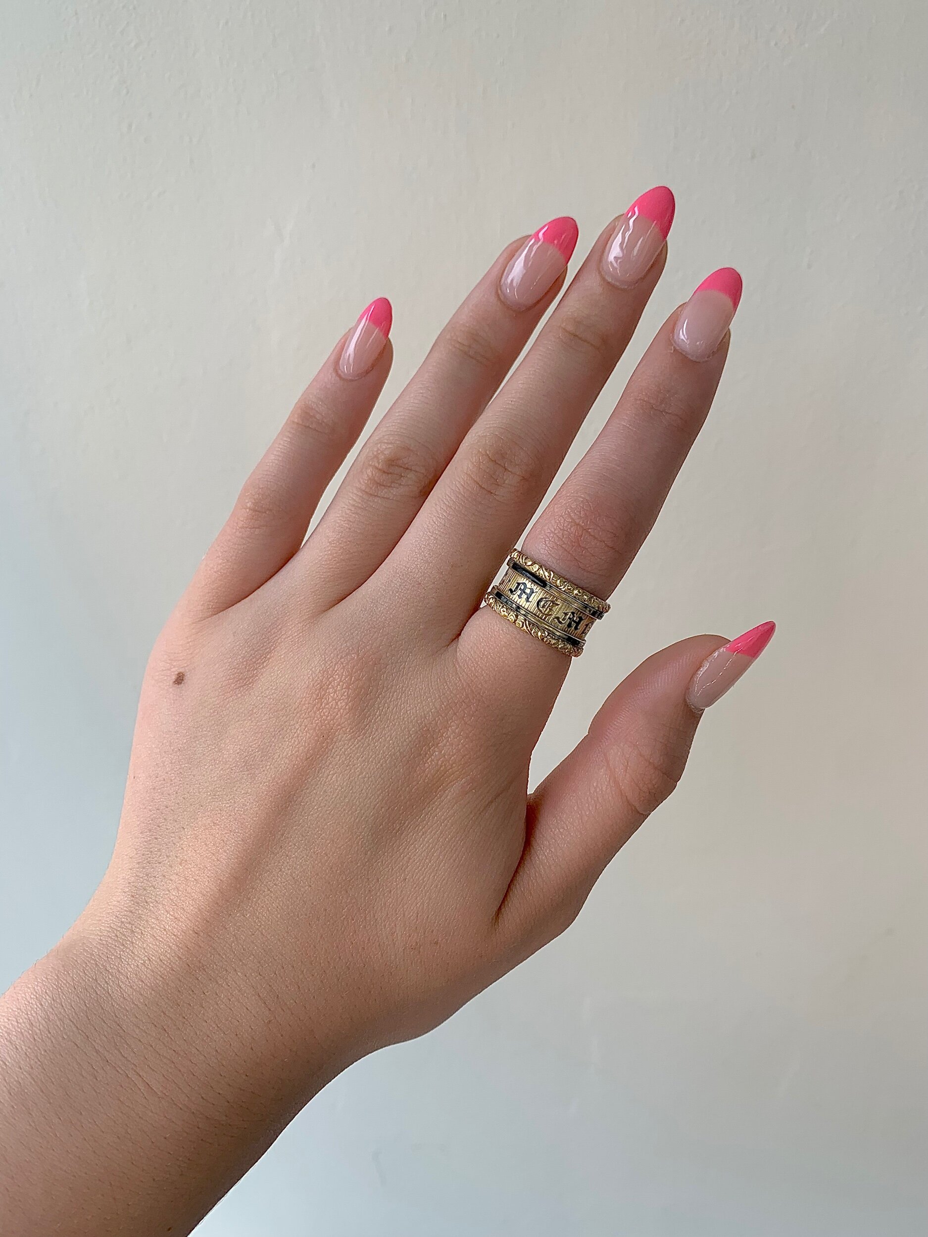 B28DEA38-6CC4-43D0-9BF5-8FC5C56B232D