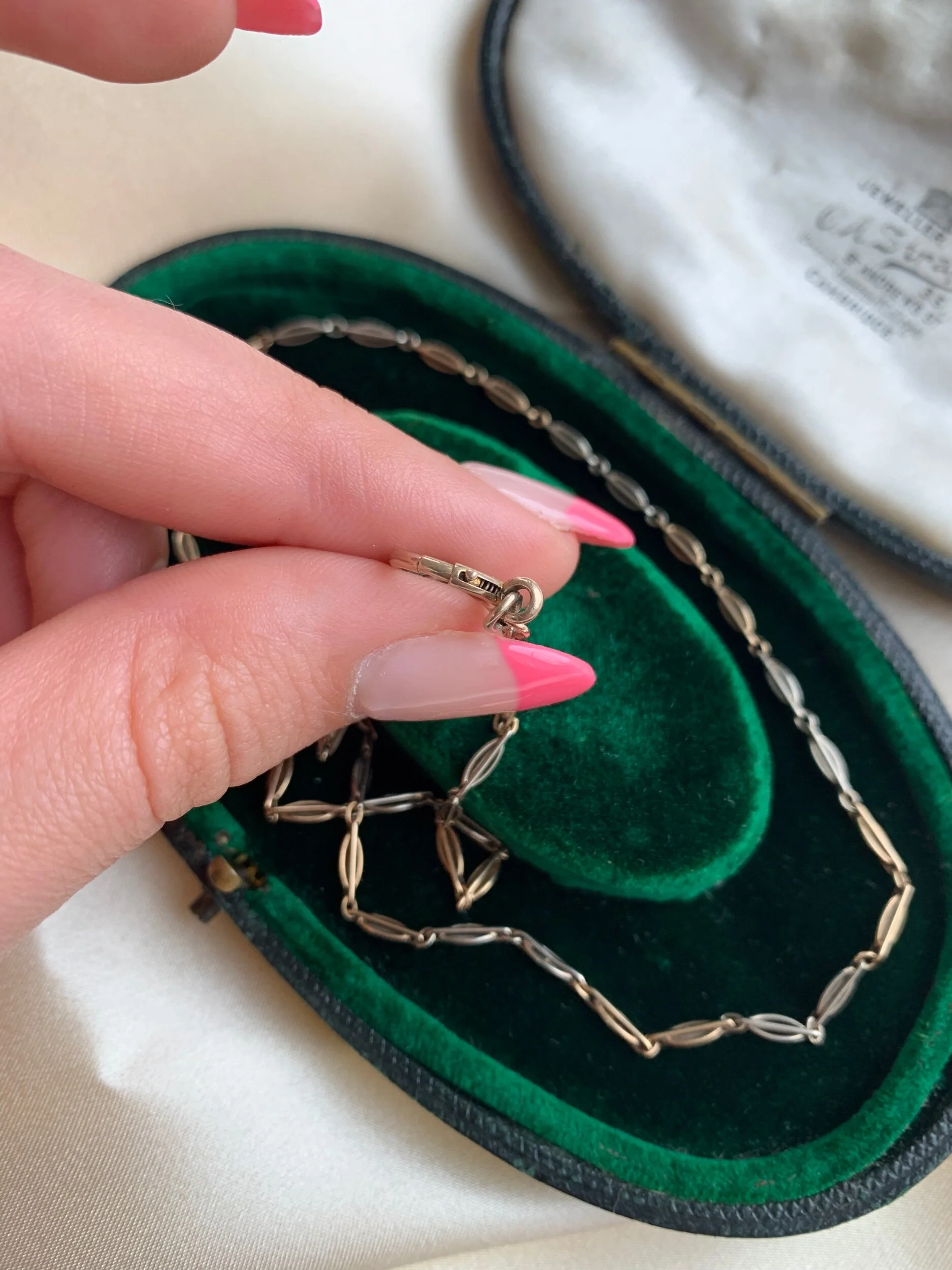 08570E56-A663-4CCE-B142-542179952DA4