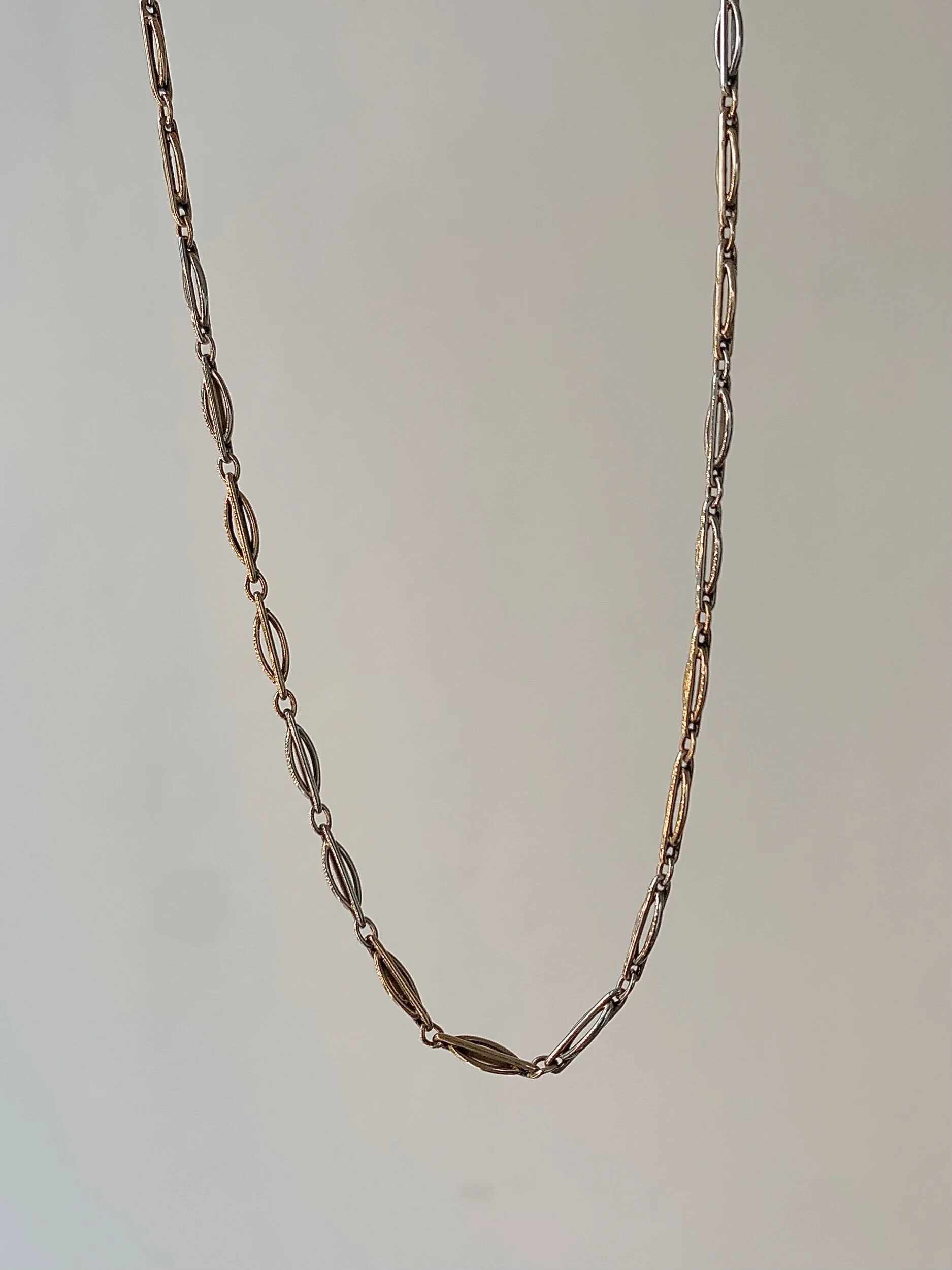 6F082DA3-0442-49CB-A9E7-48B2167BDB0B