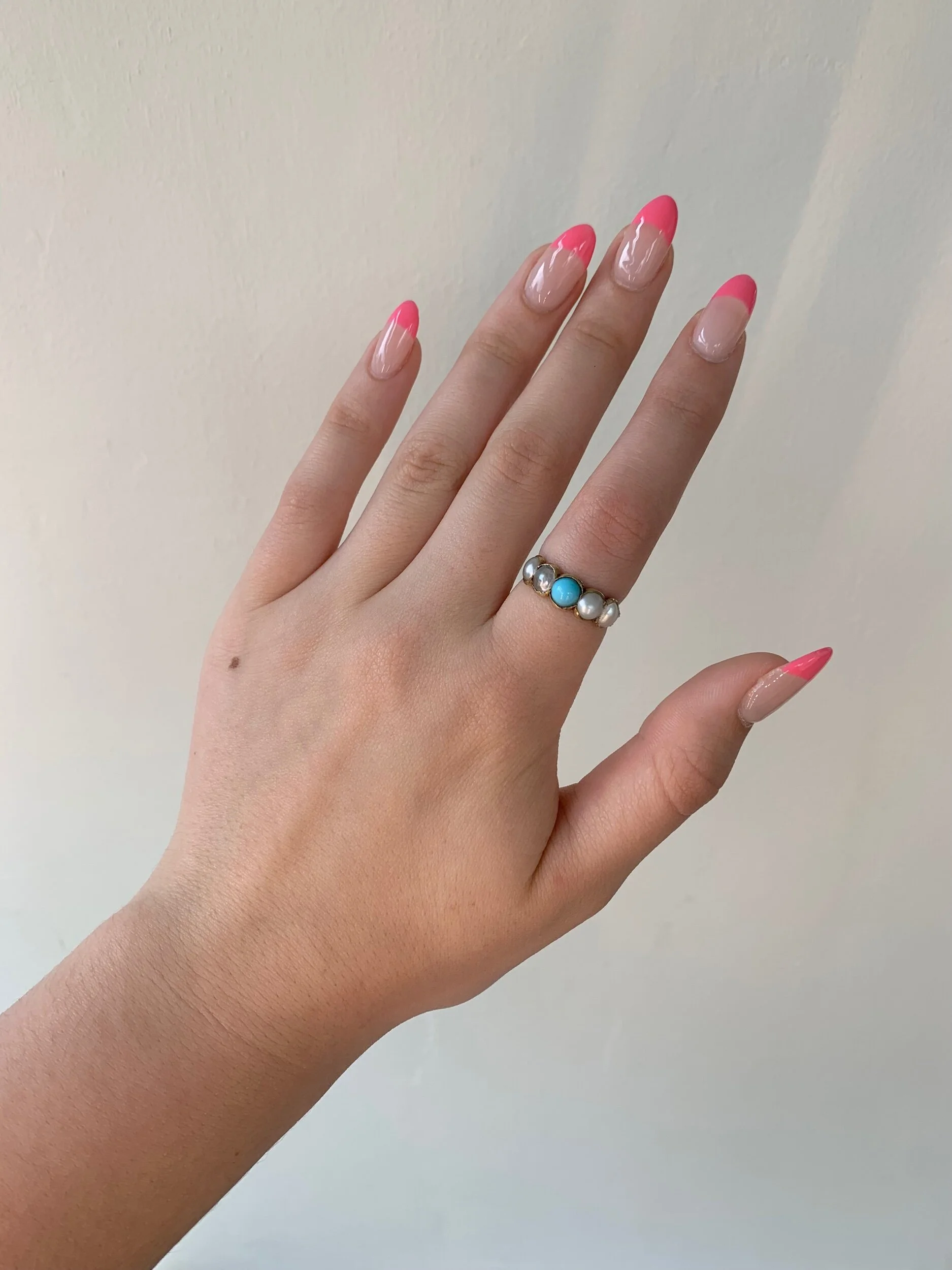 3A6E0F79-DD58-4C28-B7DA-284CD5E7B5F0