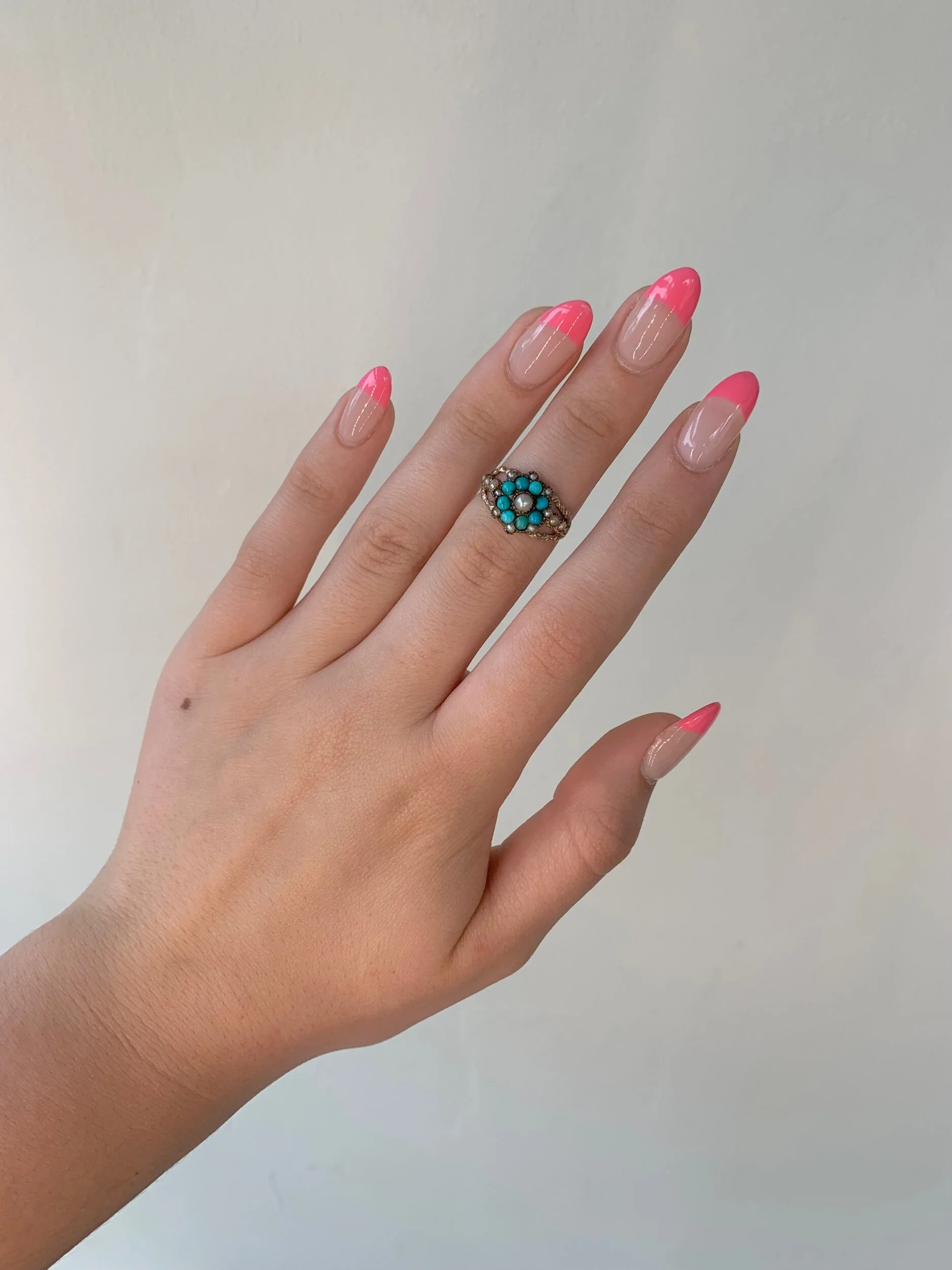 D43C921E-3818-4AEF-A116-F24E6060933A