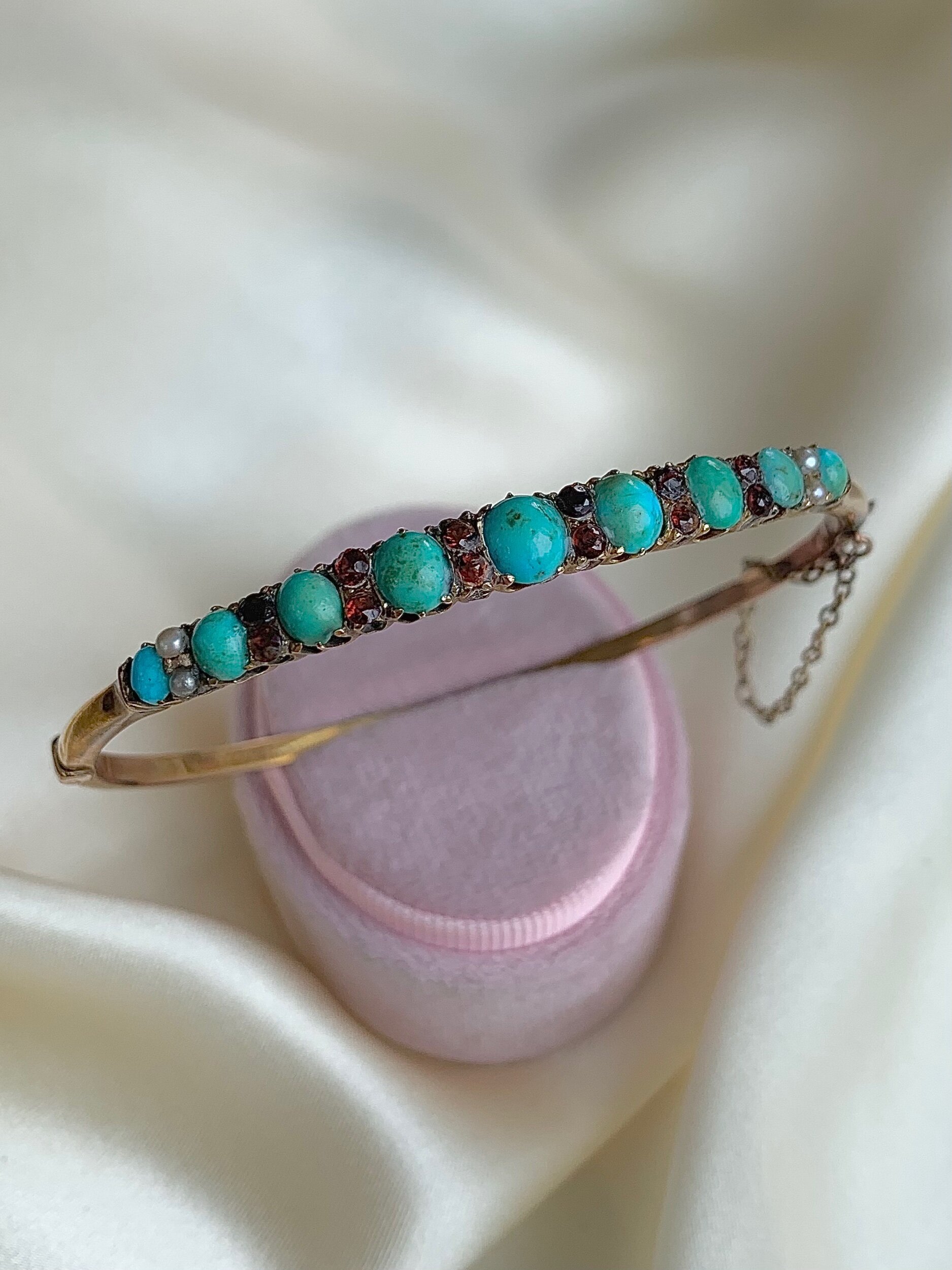 8E197988-F231-4A0B-9D2B-43E10DC6E1A6