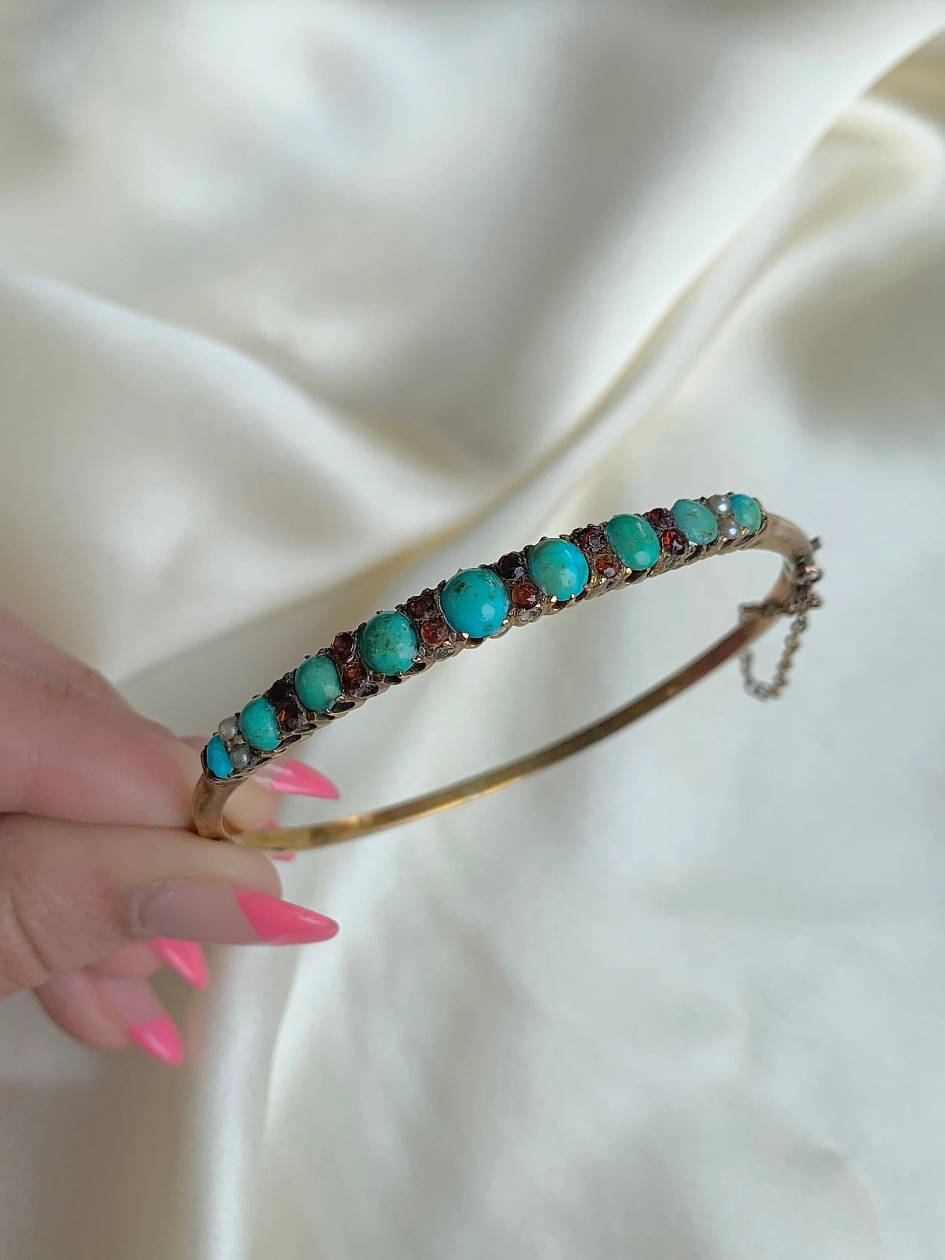 649B1731-099E-416B-BB52-334F87CDD30C