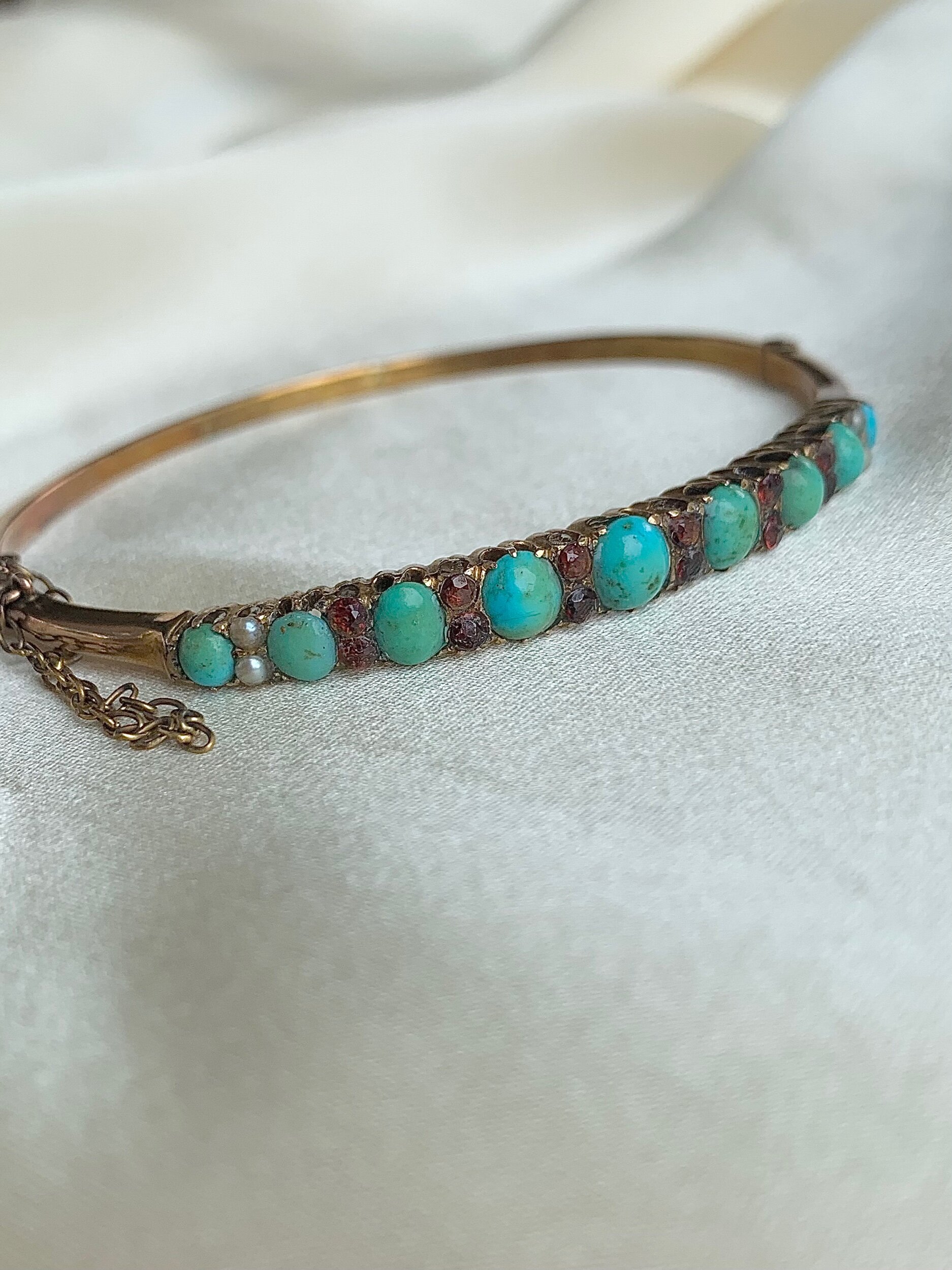 607A1A13-DB51-45D3-9409-00B7778D9B95