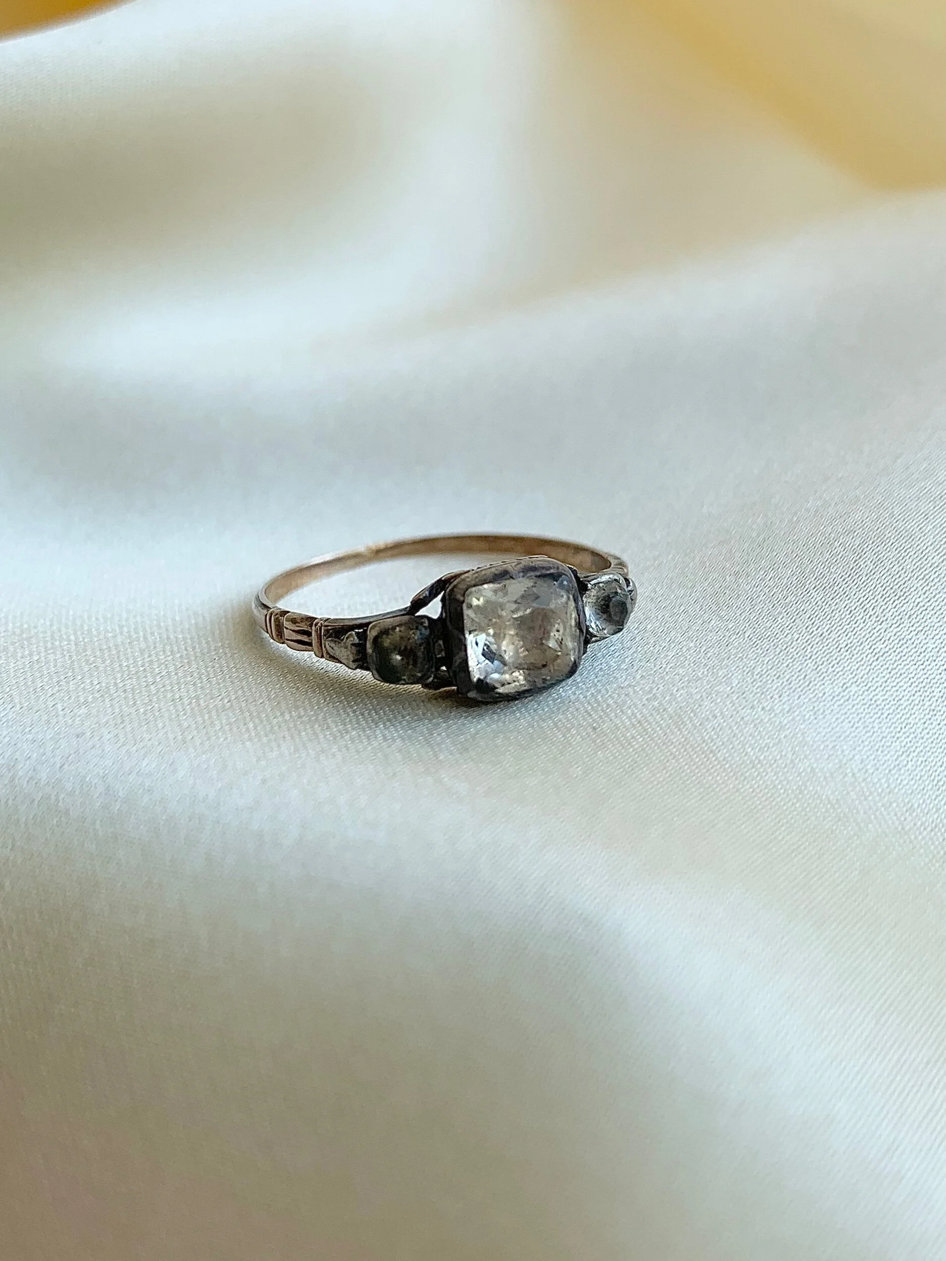 63BA4A9C-DD88-46FB-ABB7-B34237F47BB2