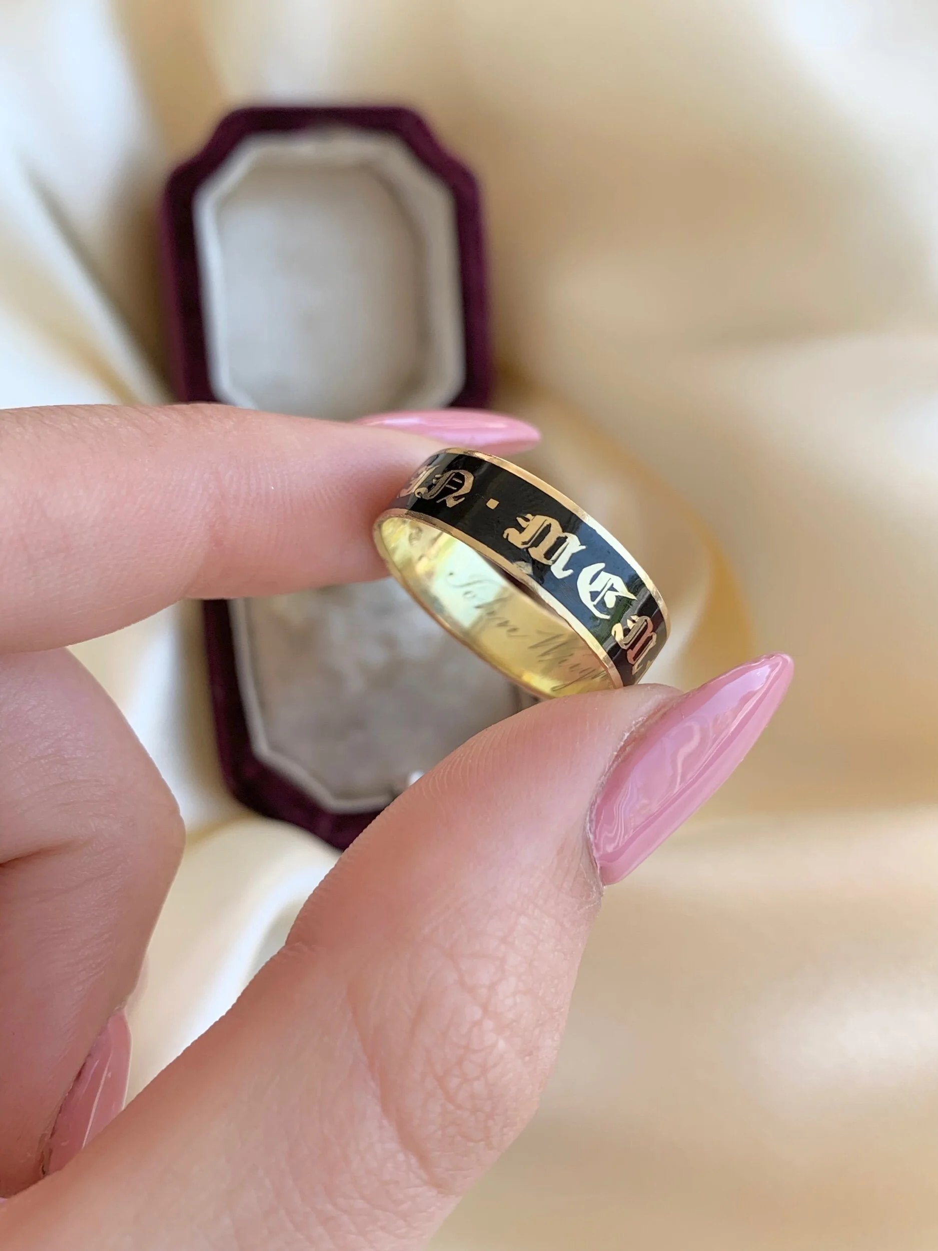 AD44578B-AF86-45DB-AF18-F52E0A88C3E4