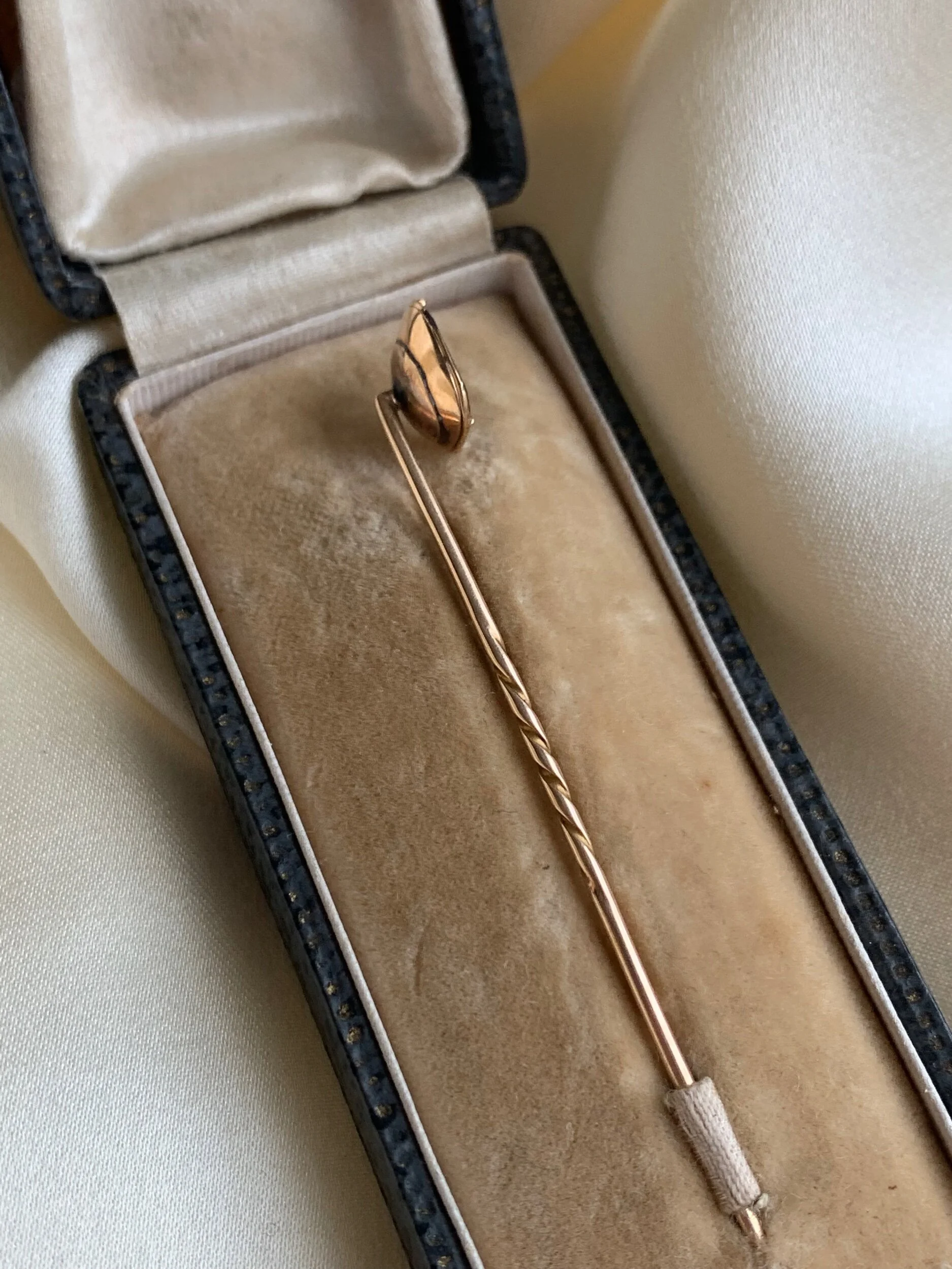 AFA263E3-6E79-4EA0-9005-870F7788593A