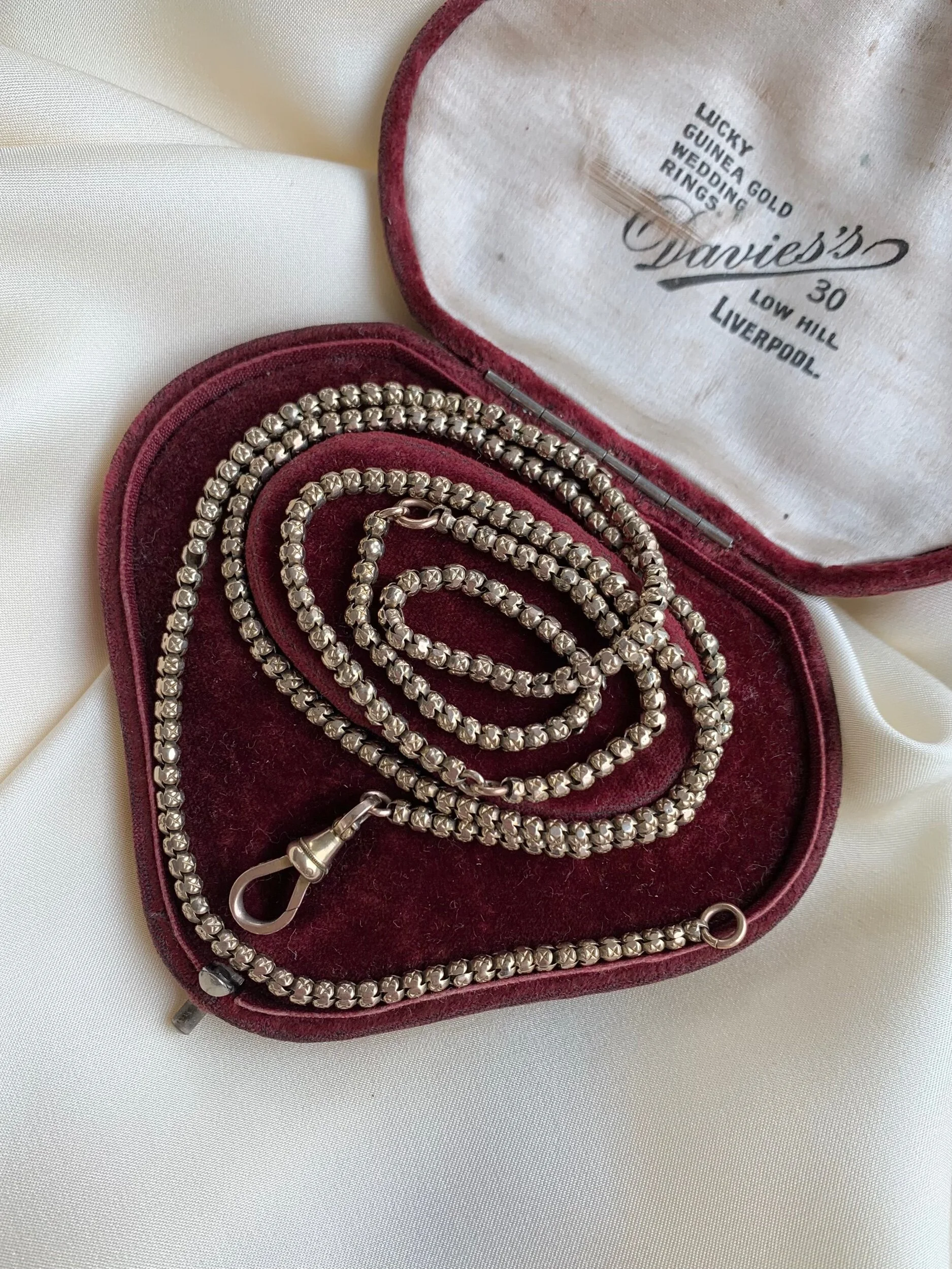 DDA3DC5A-75A2-40A7-B56C-98F15BD2E5B0