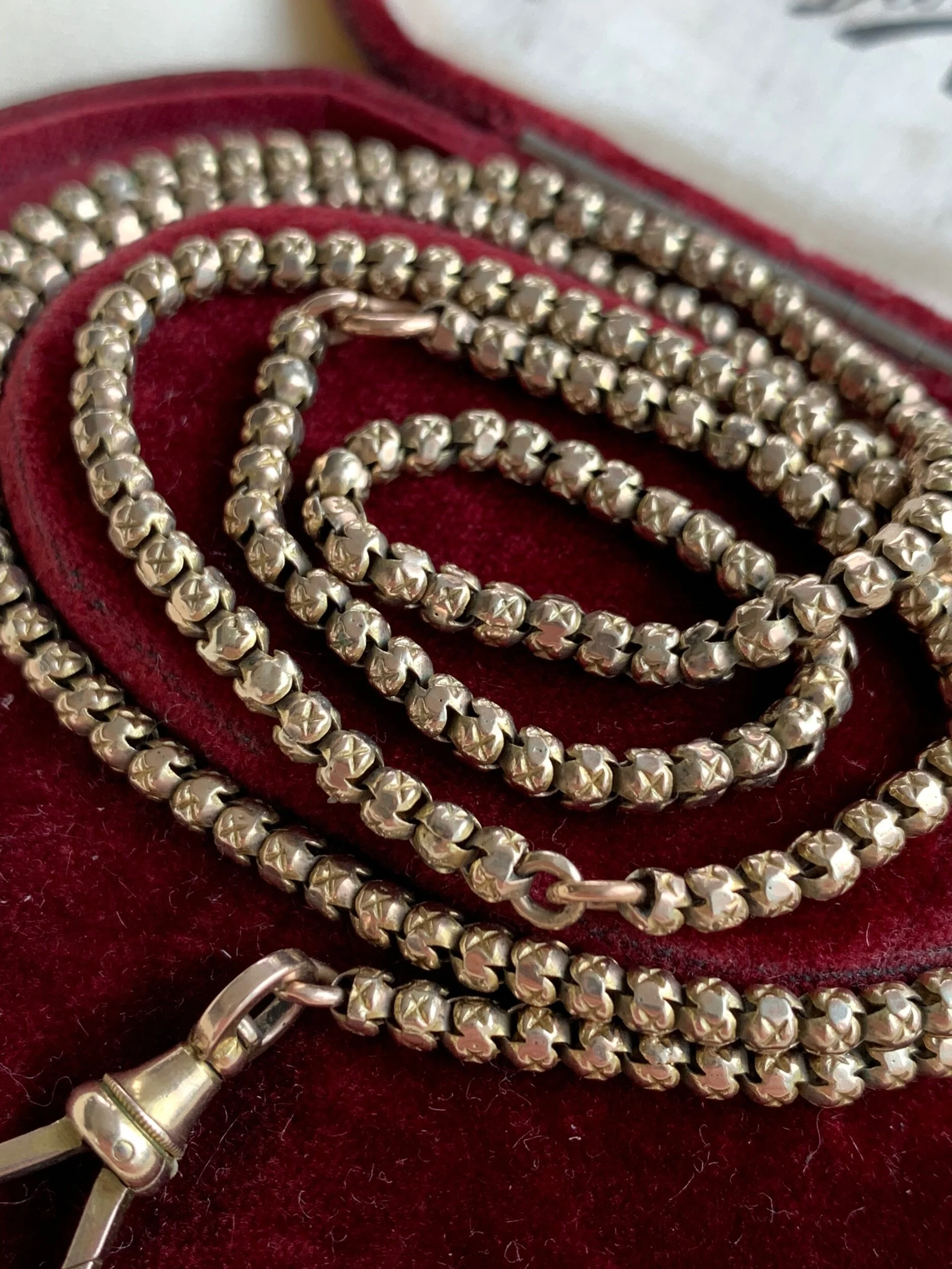 B3BF58A4-684F-4D9A-9D8D-026E9C181062