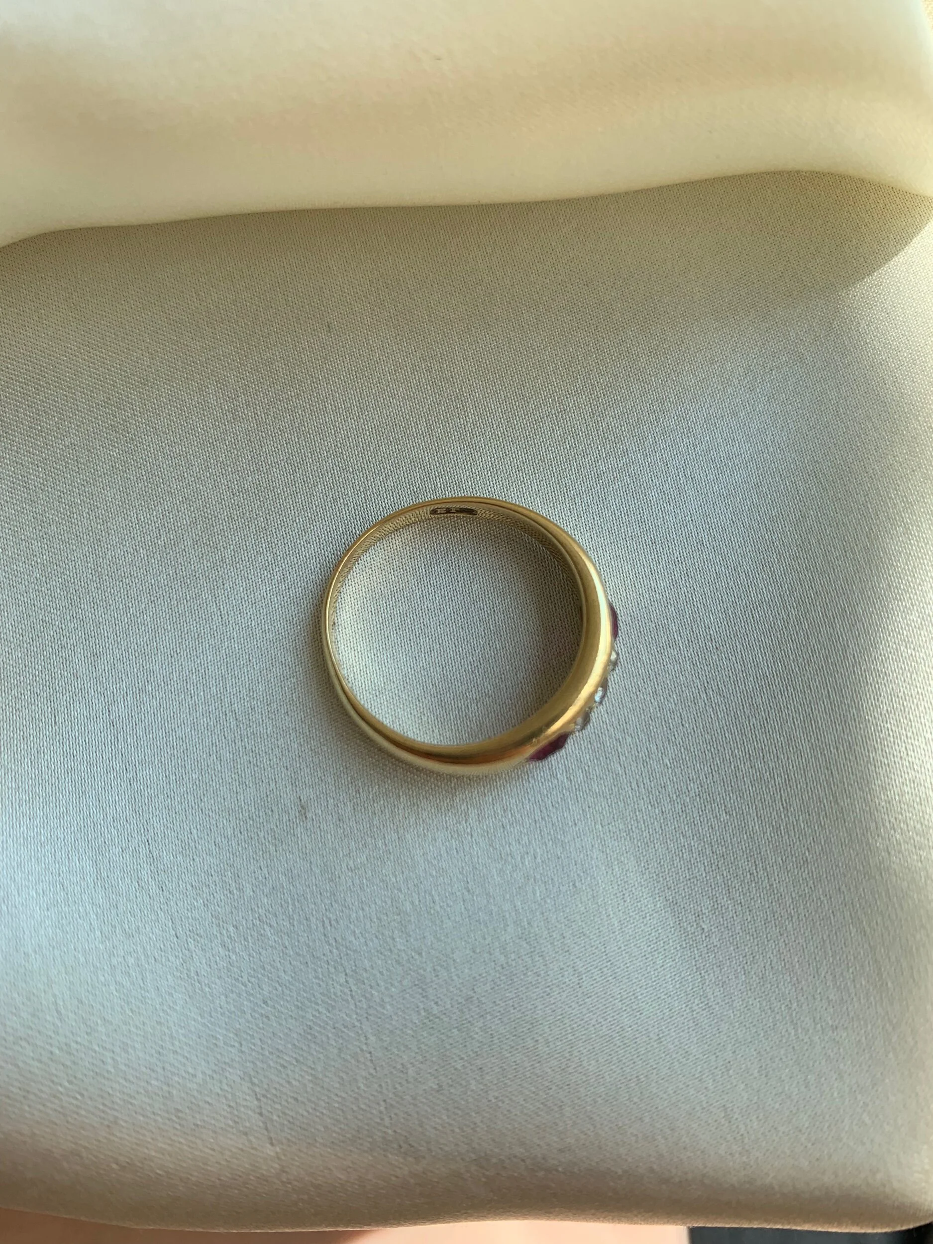 3EC793CA-D8AD-481E-BAC5-1D22D3F2980A