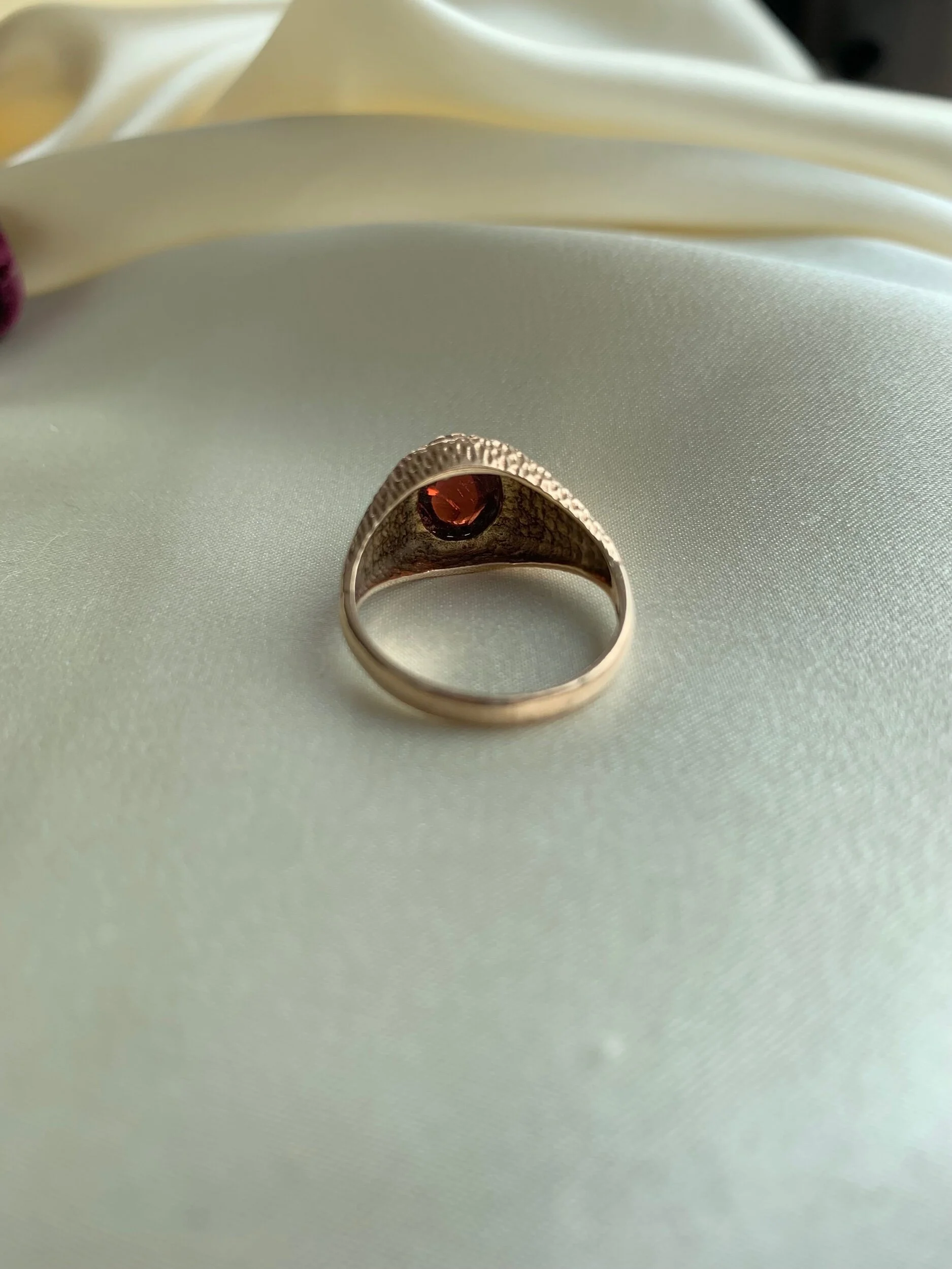 E7486B7C-9360-4B62-B61C-A6673BB12911