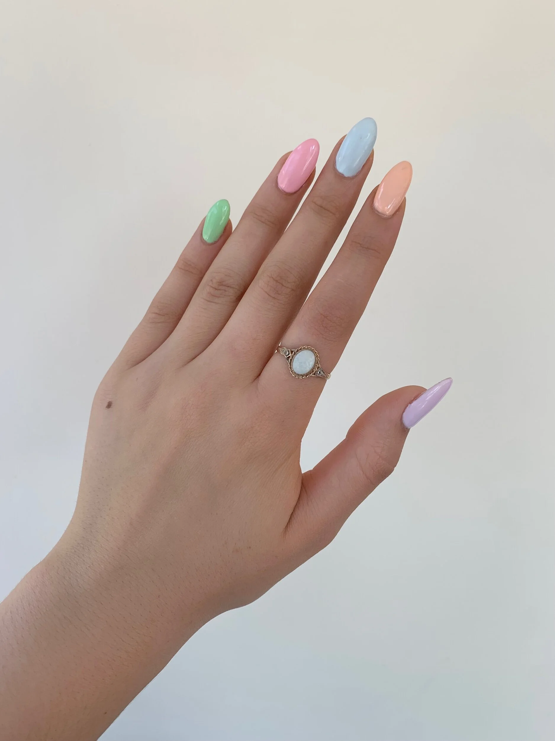 A94ED9AA-85E3-4486-B9CC-E460C5DFF334