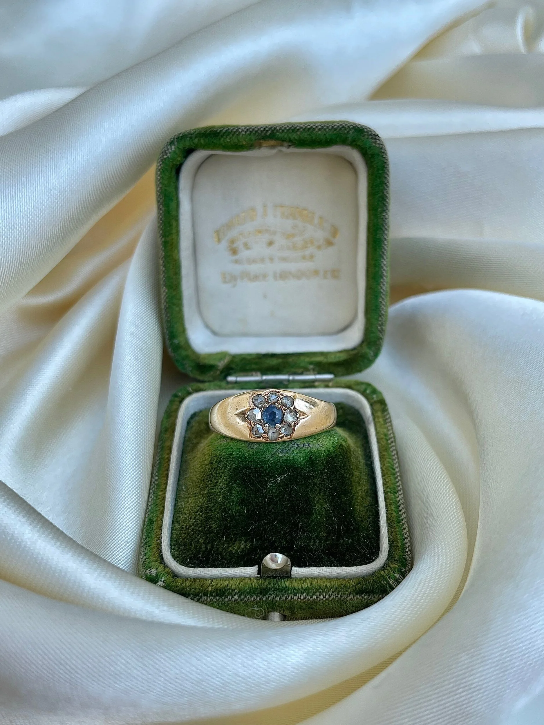 2F6833D2-5825-4C76-A354-E688756ABC55