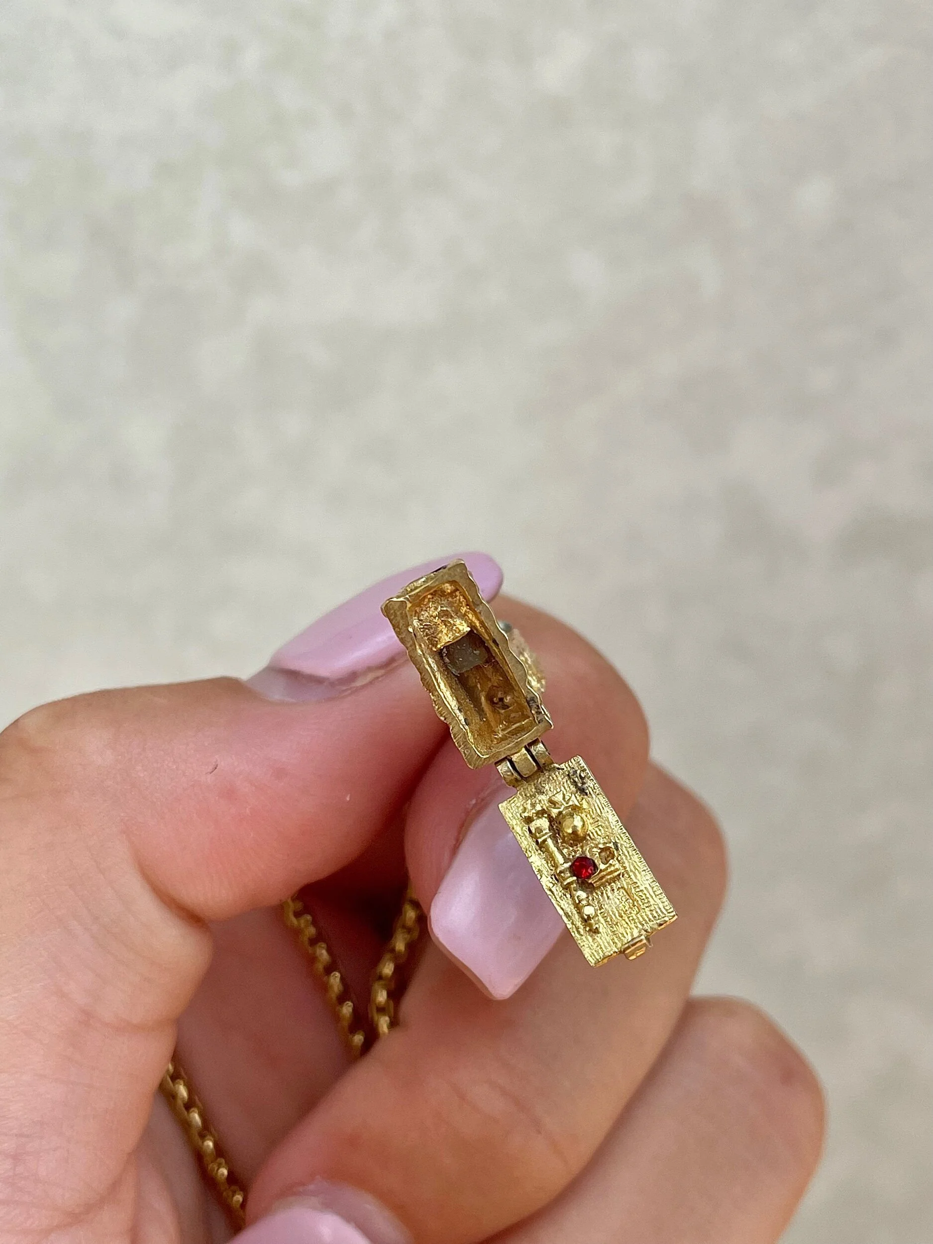 39D2276D-206C-4771-93D8-85FD6267F145