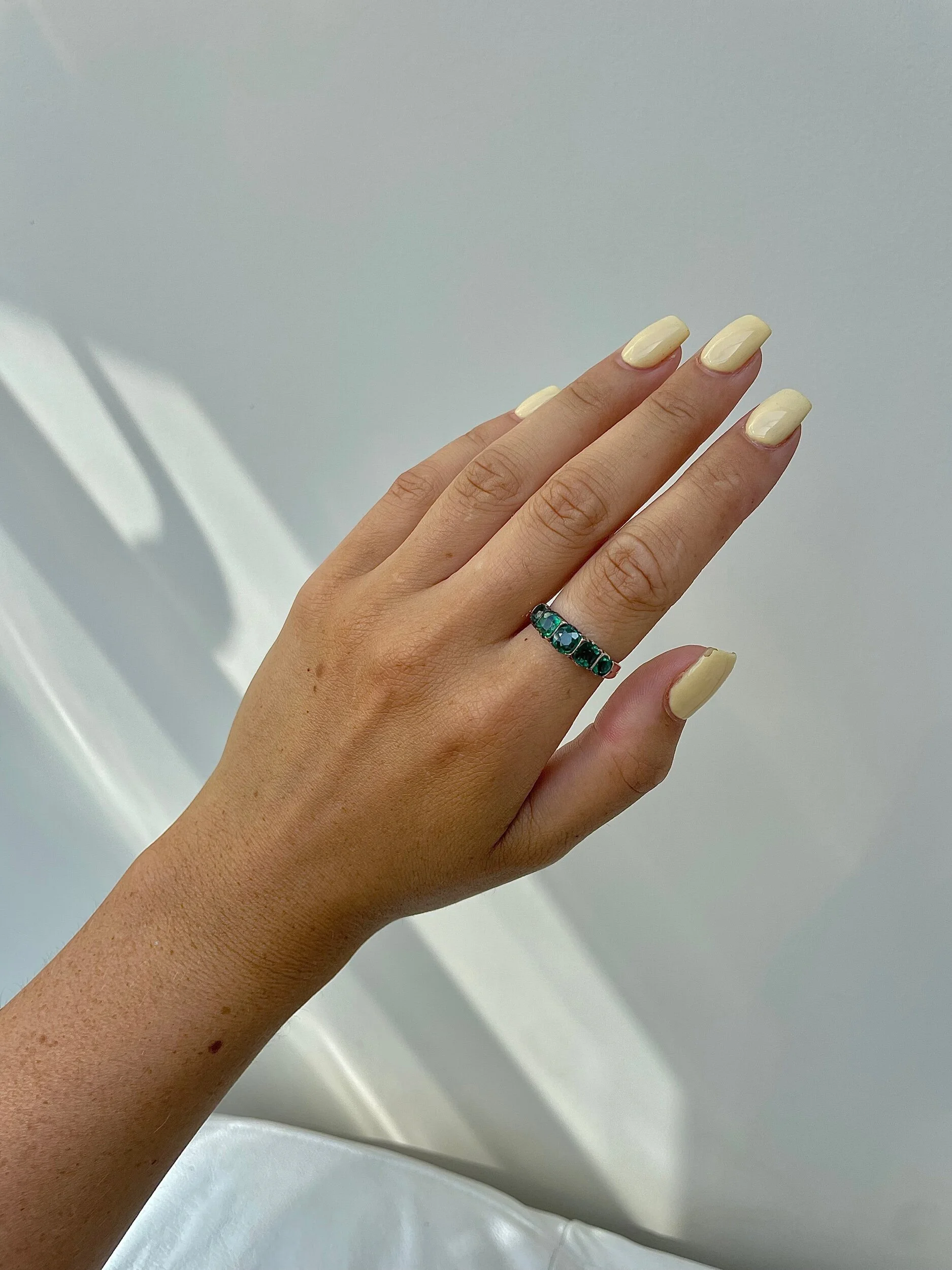 5DDBC319-3CA1-4DCC-B265-4C178350310E