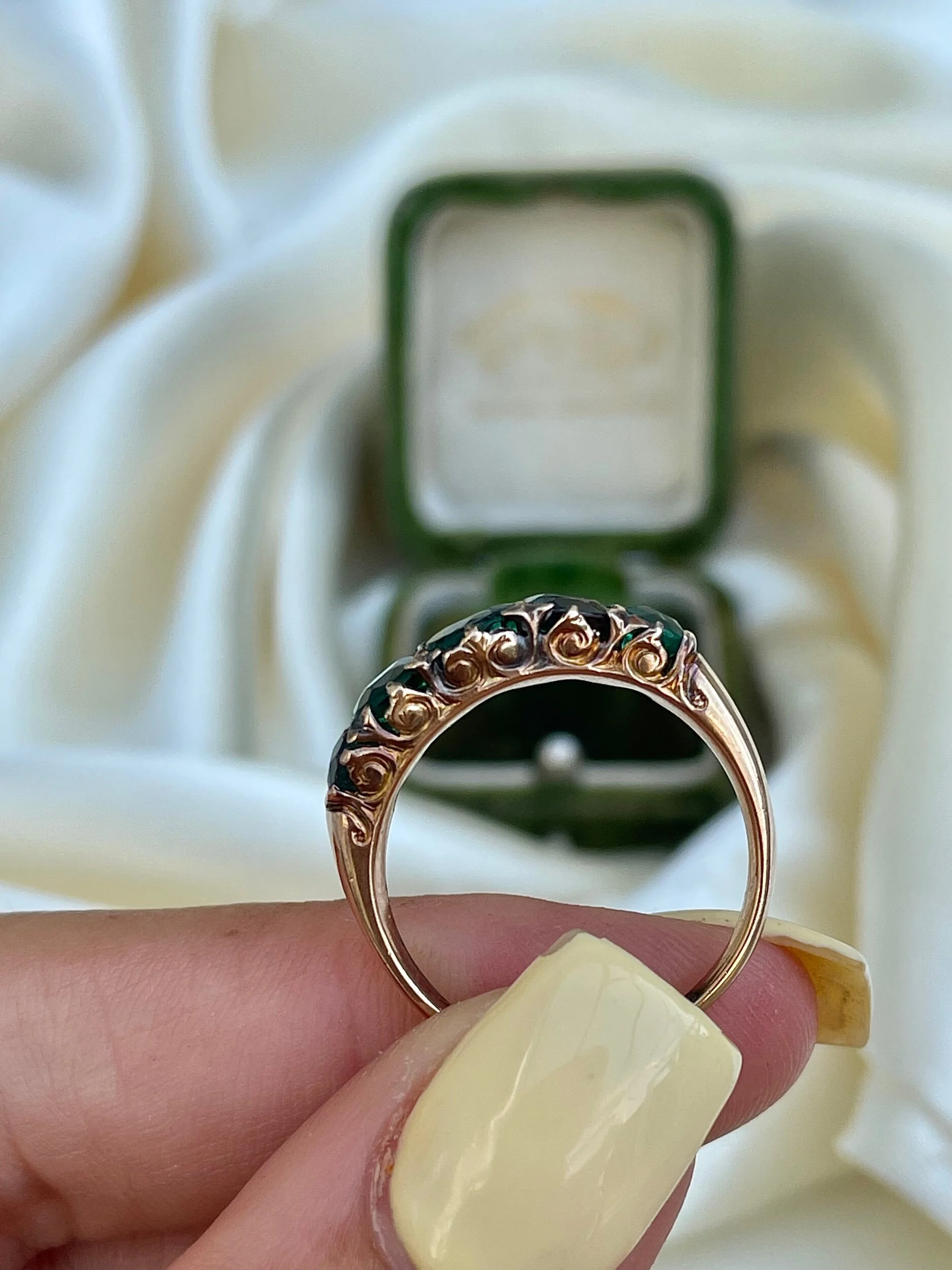 38EDDF0E-7098-45B6-9A4A-B7B98FC245D4