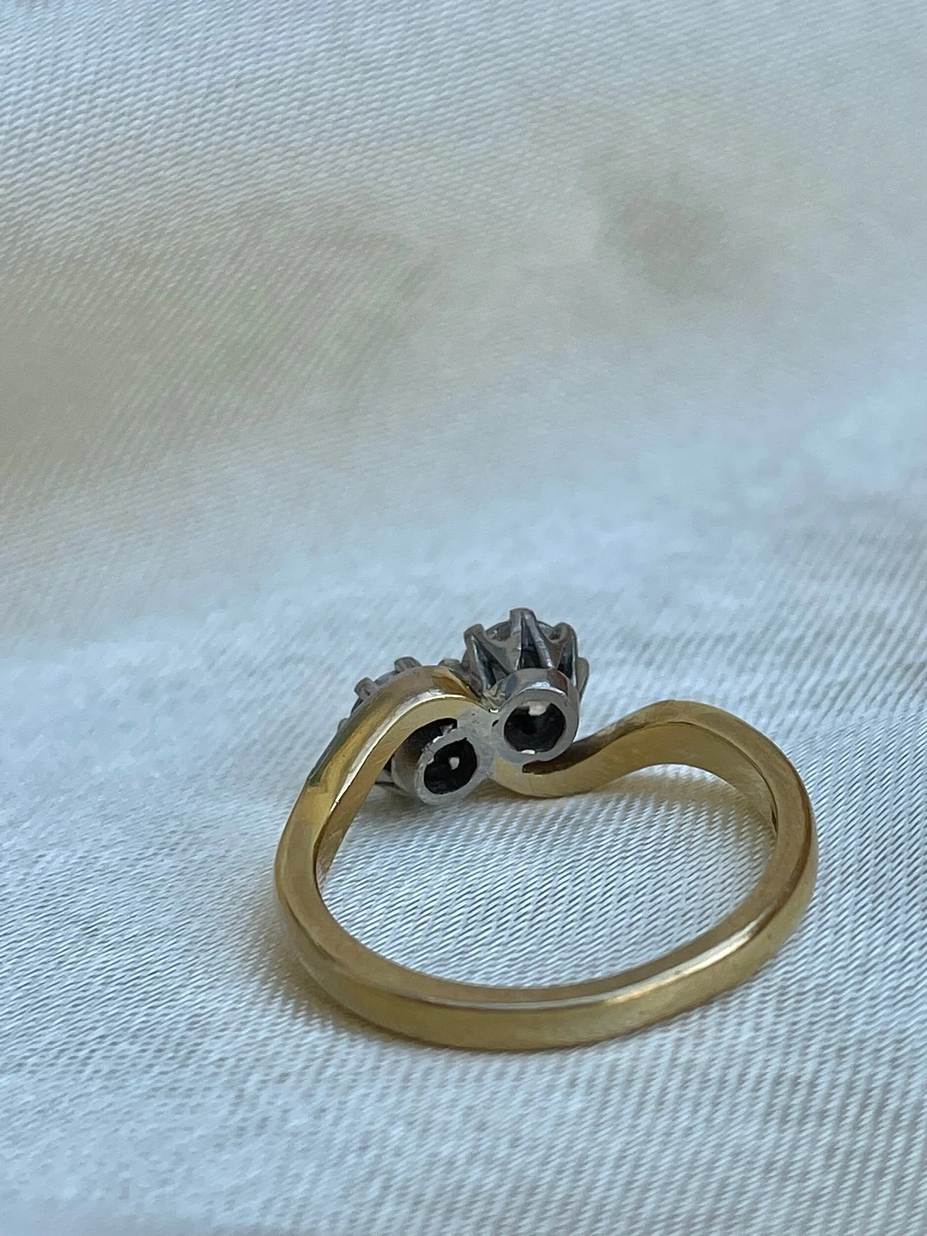 E9219041-4A46-4253-9CC8-B6E8CD856513