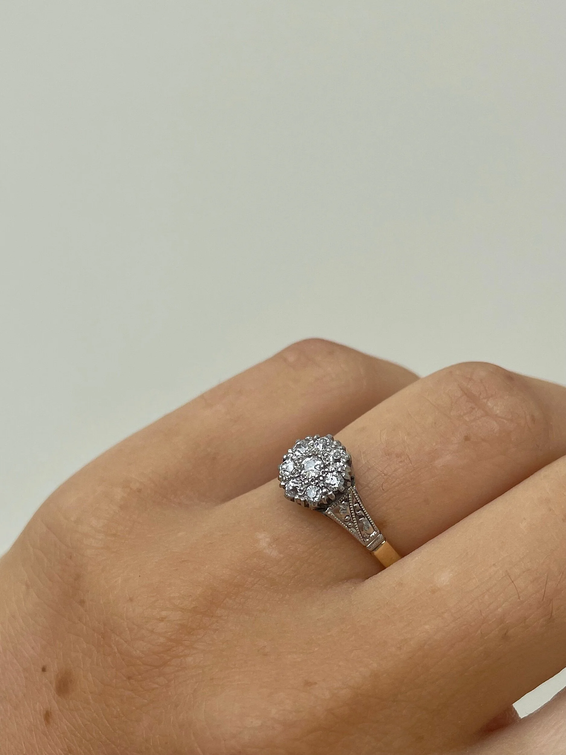 D5DC4C3B-D75E-4D67-8A1E-90F072BA26A2