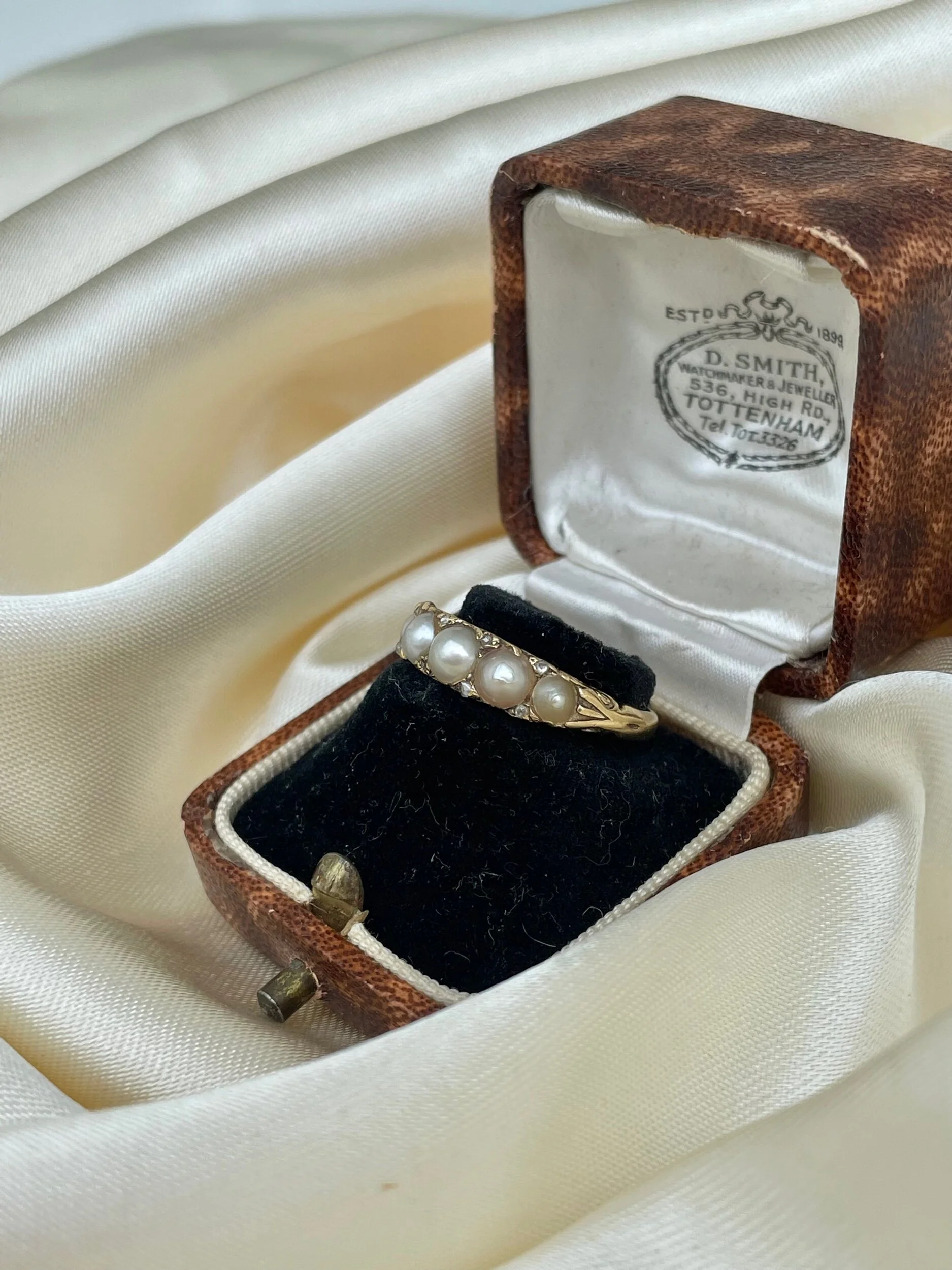 0966527D-D6A5-47C5-81CF-FC1A7AB35C30