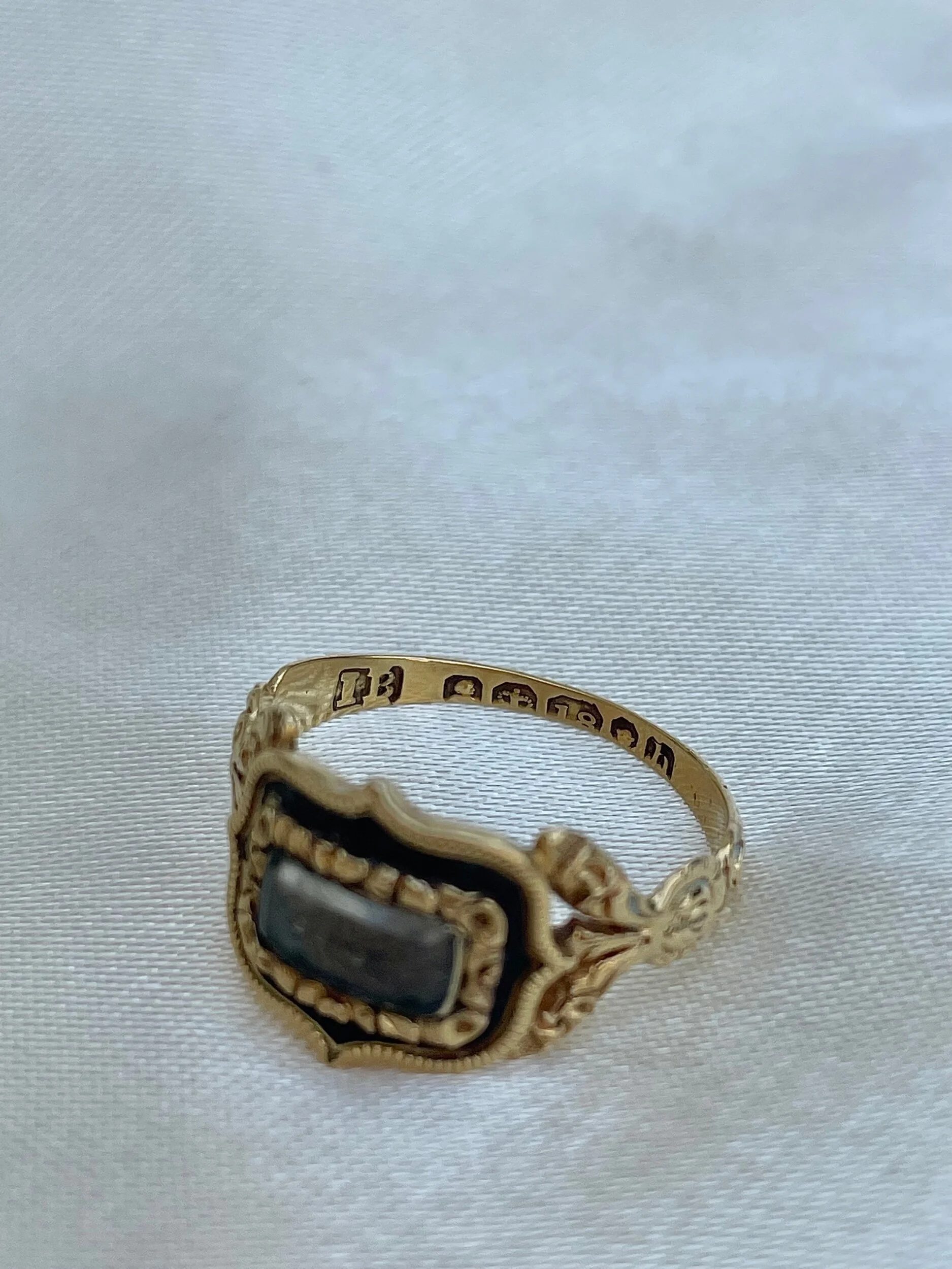 F25A30B3-FF3F-4867-AF0D-C3D3D2588DF2