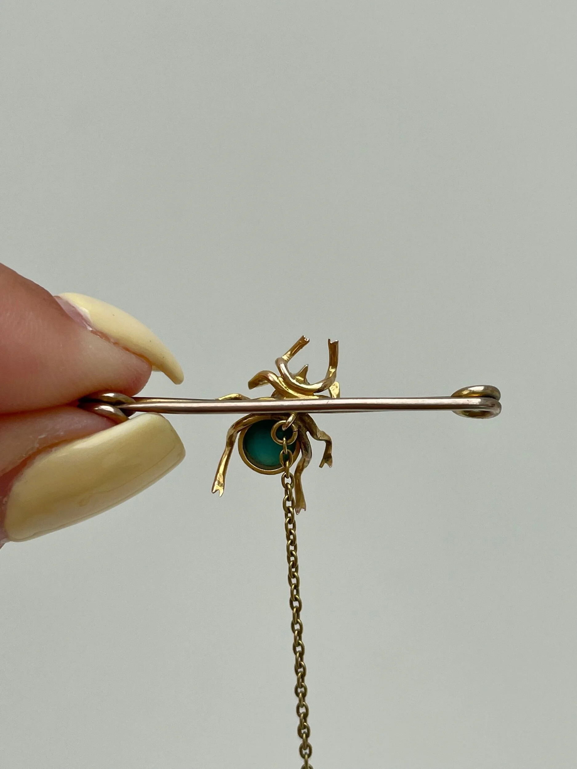 E9417403-995B-4ADD-8F78-F7B0F3577ED0