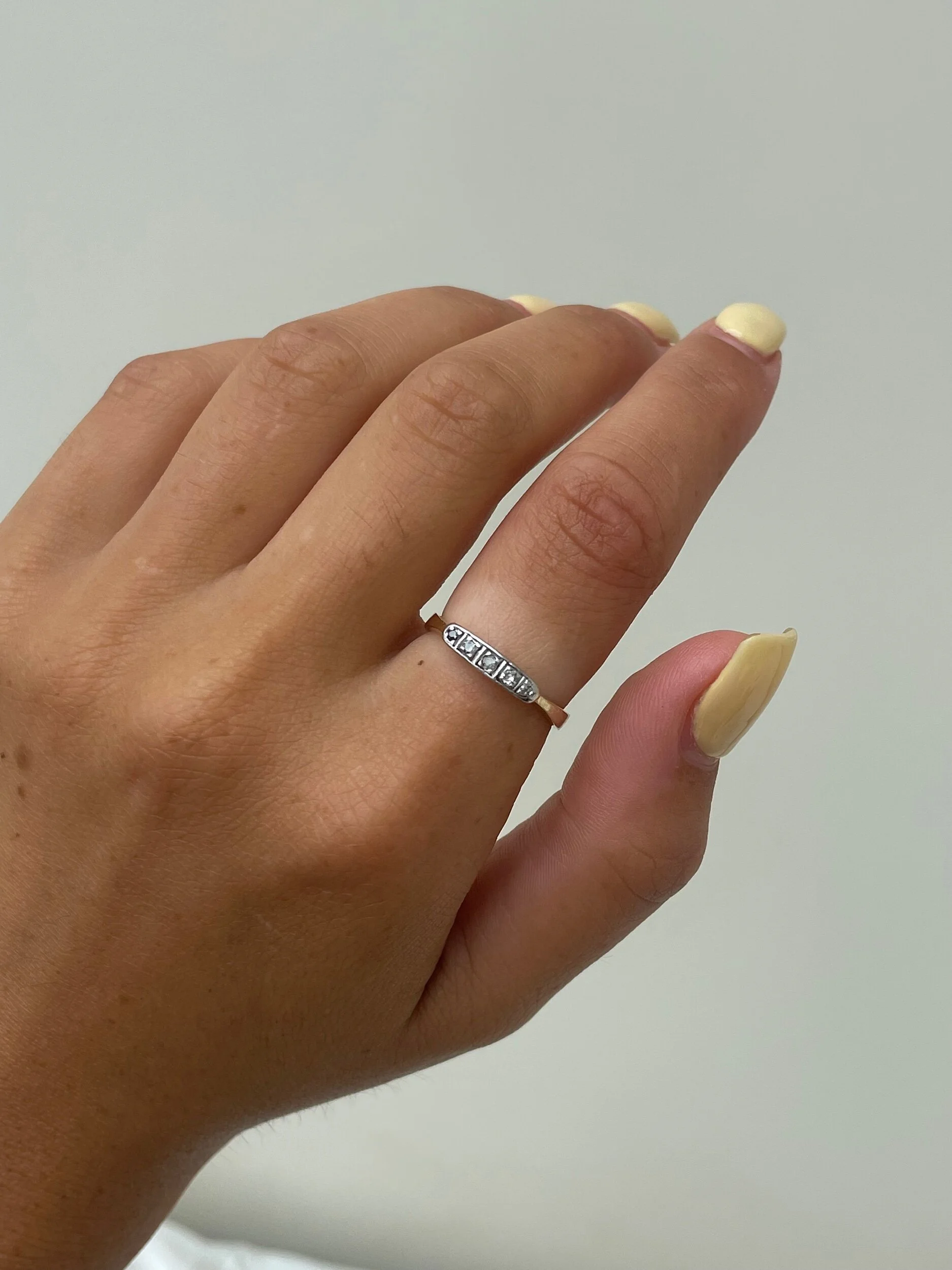 C2258030-34AE-48AA-AEAD-FE3B77AD85E1