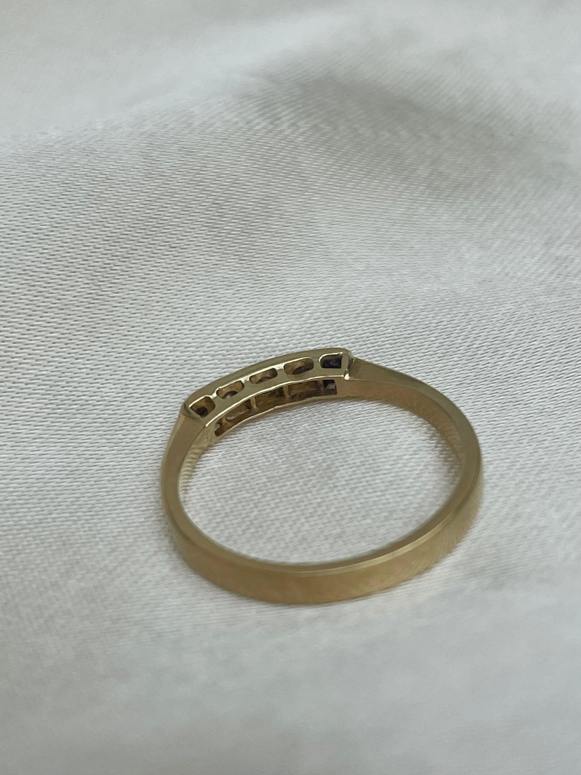 6F247700-BBC9-418A-9A0A-D26FD11EC620