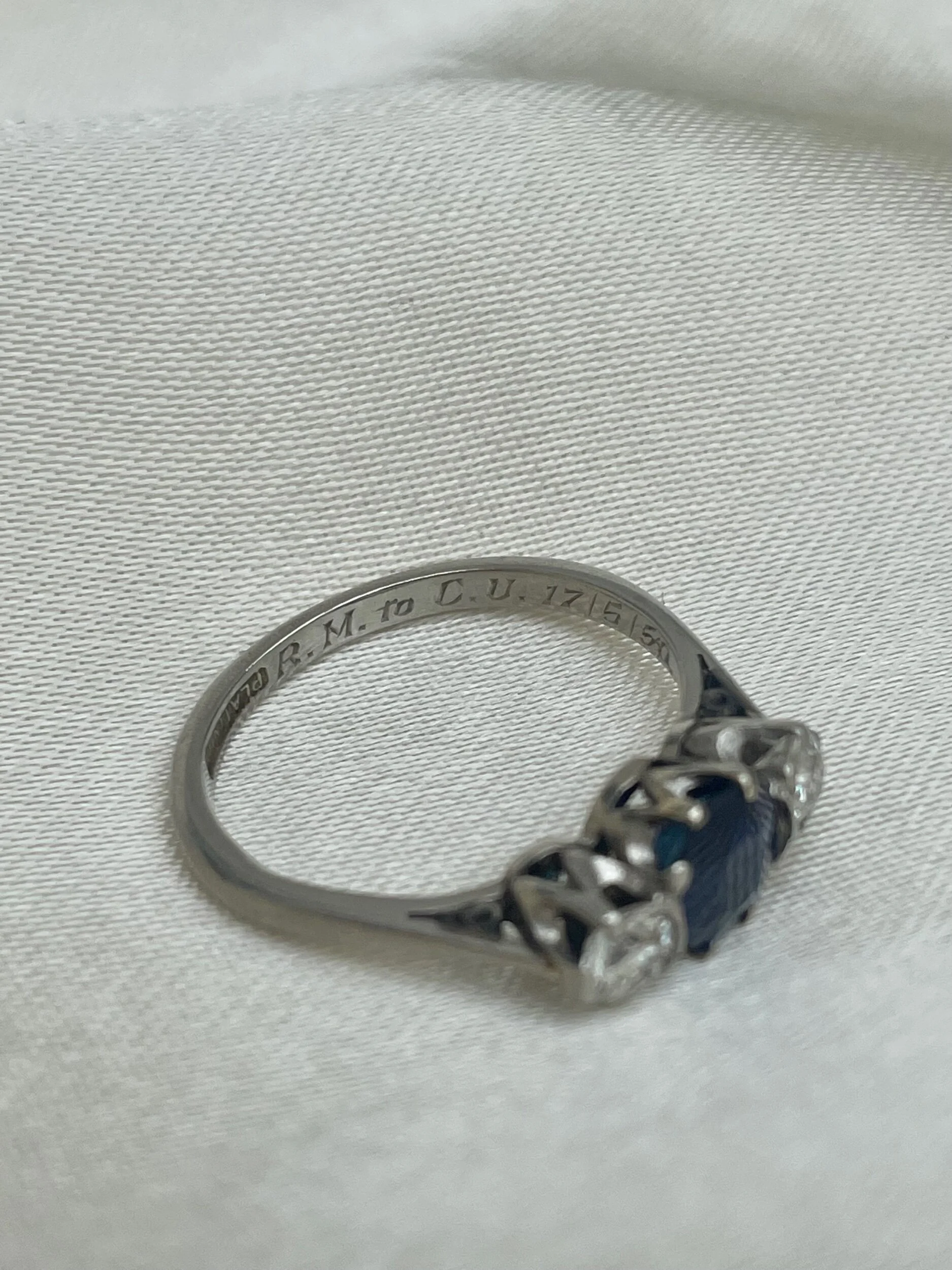 7EDE7CC5-63A3-4199-B131-71E82D3889A2