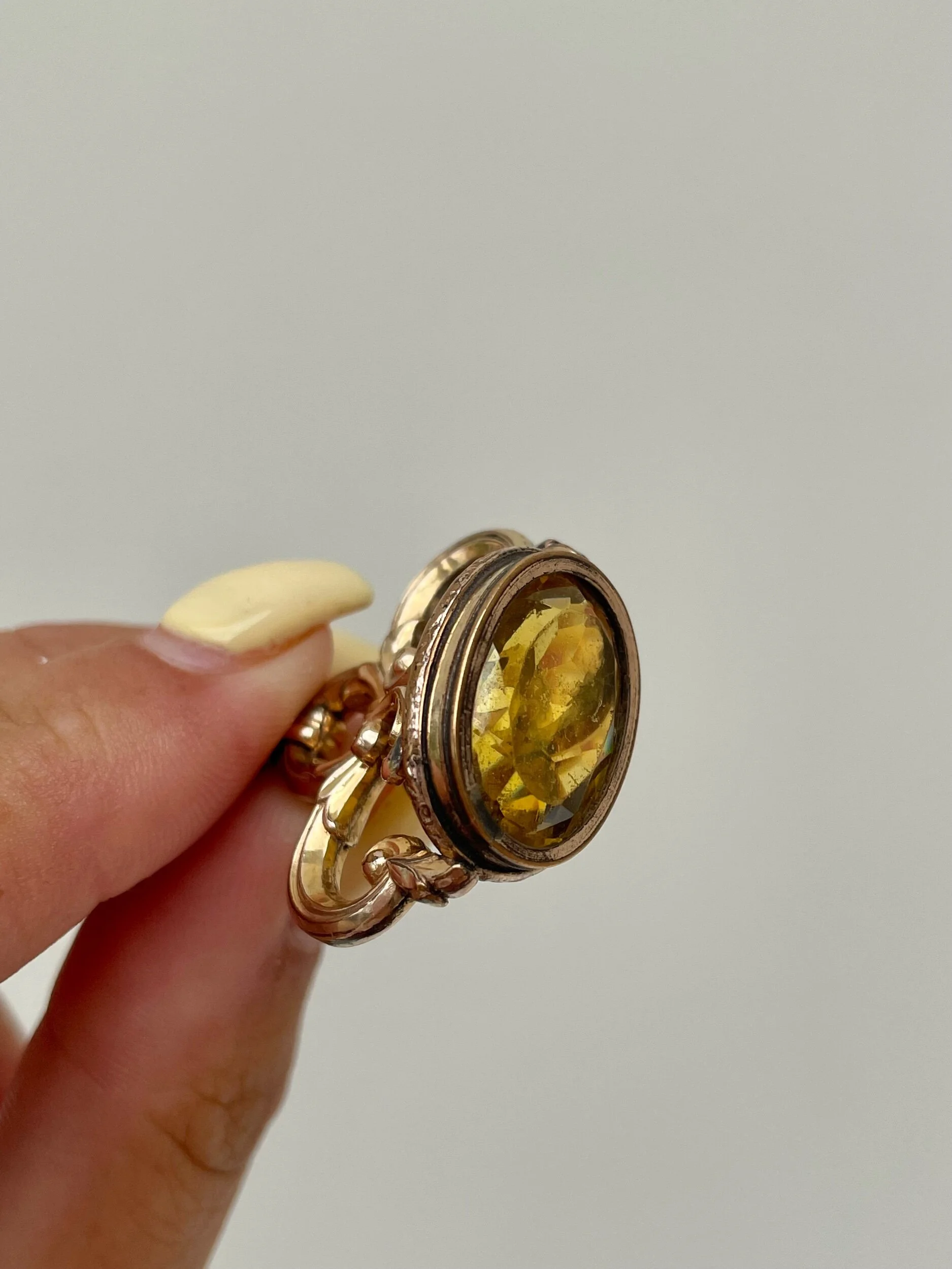 FDE88271-AF92-4148-BF77-23B25283F411