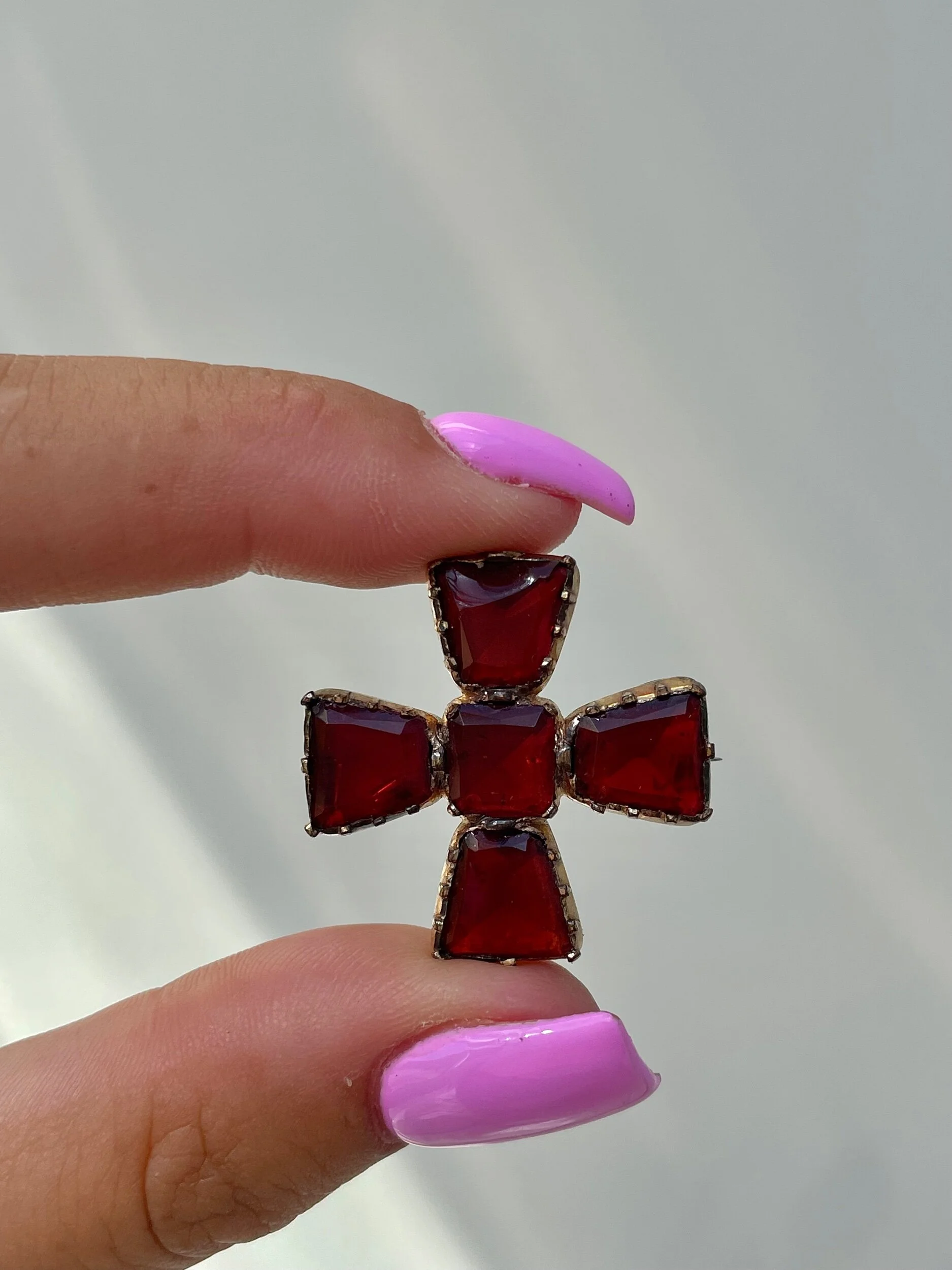 33F22FEC-B035-4373-9390-C9C67685209C