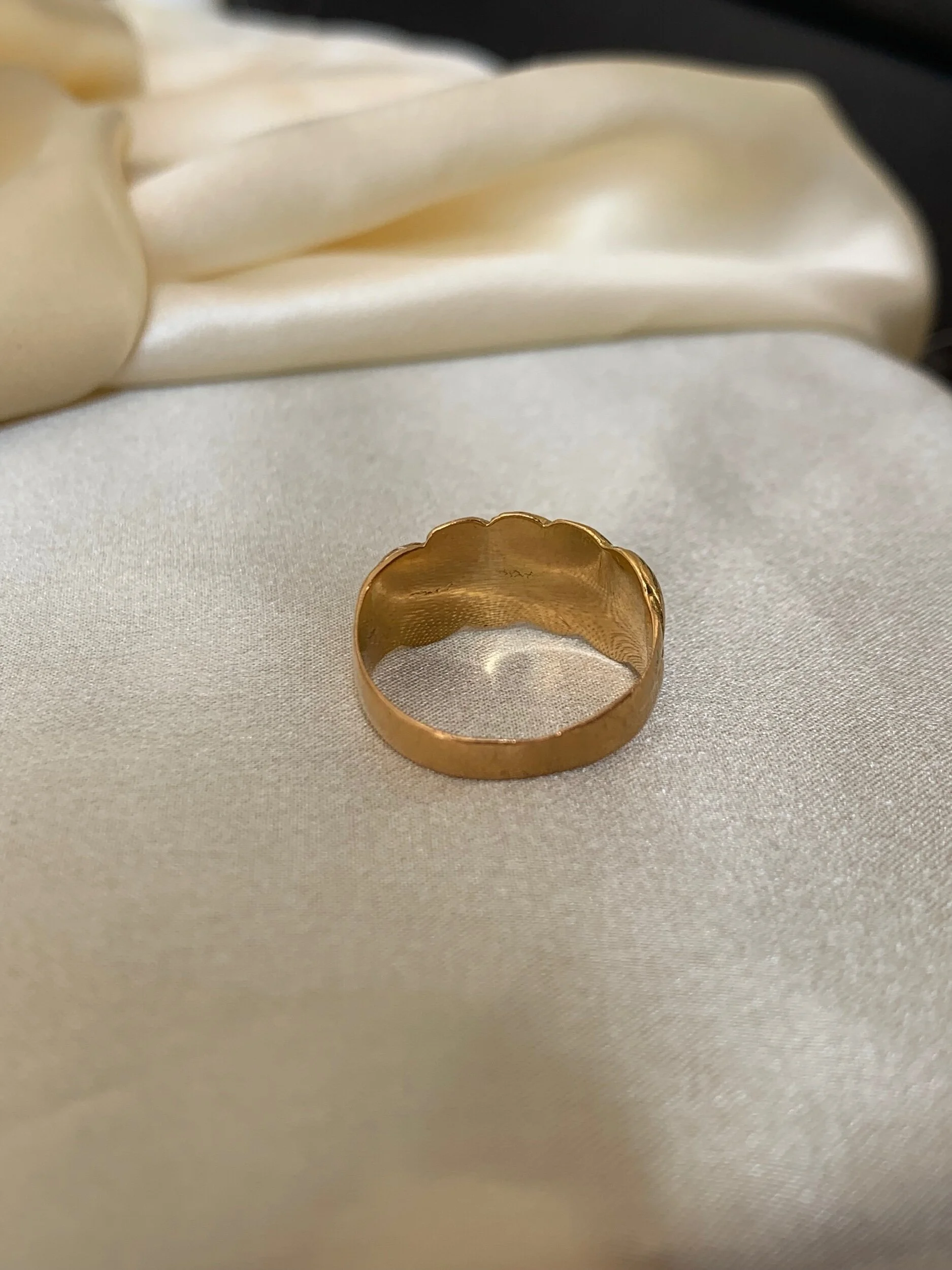 8CF2A57B-F801-4223-891B-CEE41D50FEB9