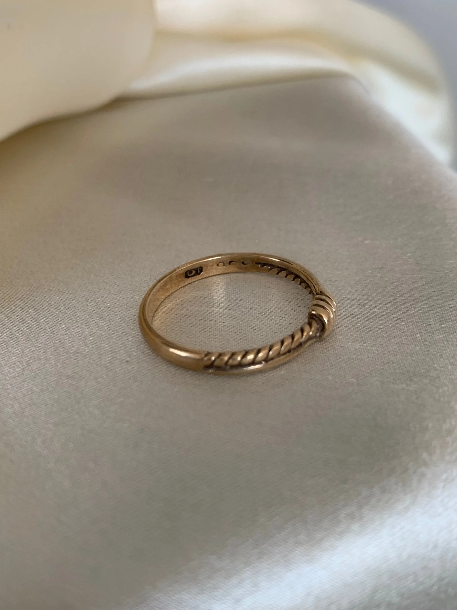 8CC43D48-EEBE-42BB-A10E-CE552A3986CF