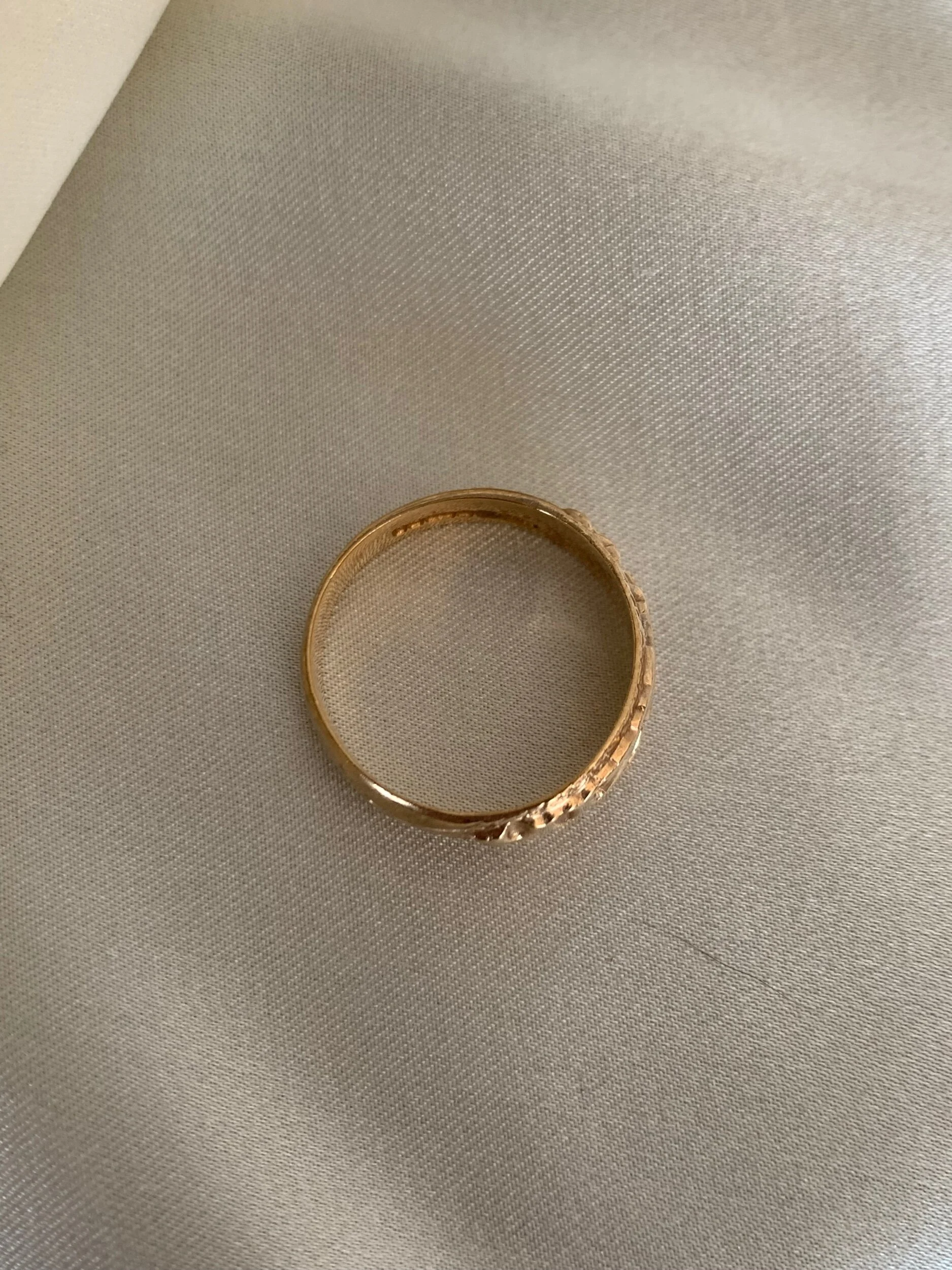 3D5DC4C6-4441-4E52-AA73-4194319A7F8D