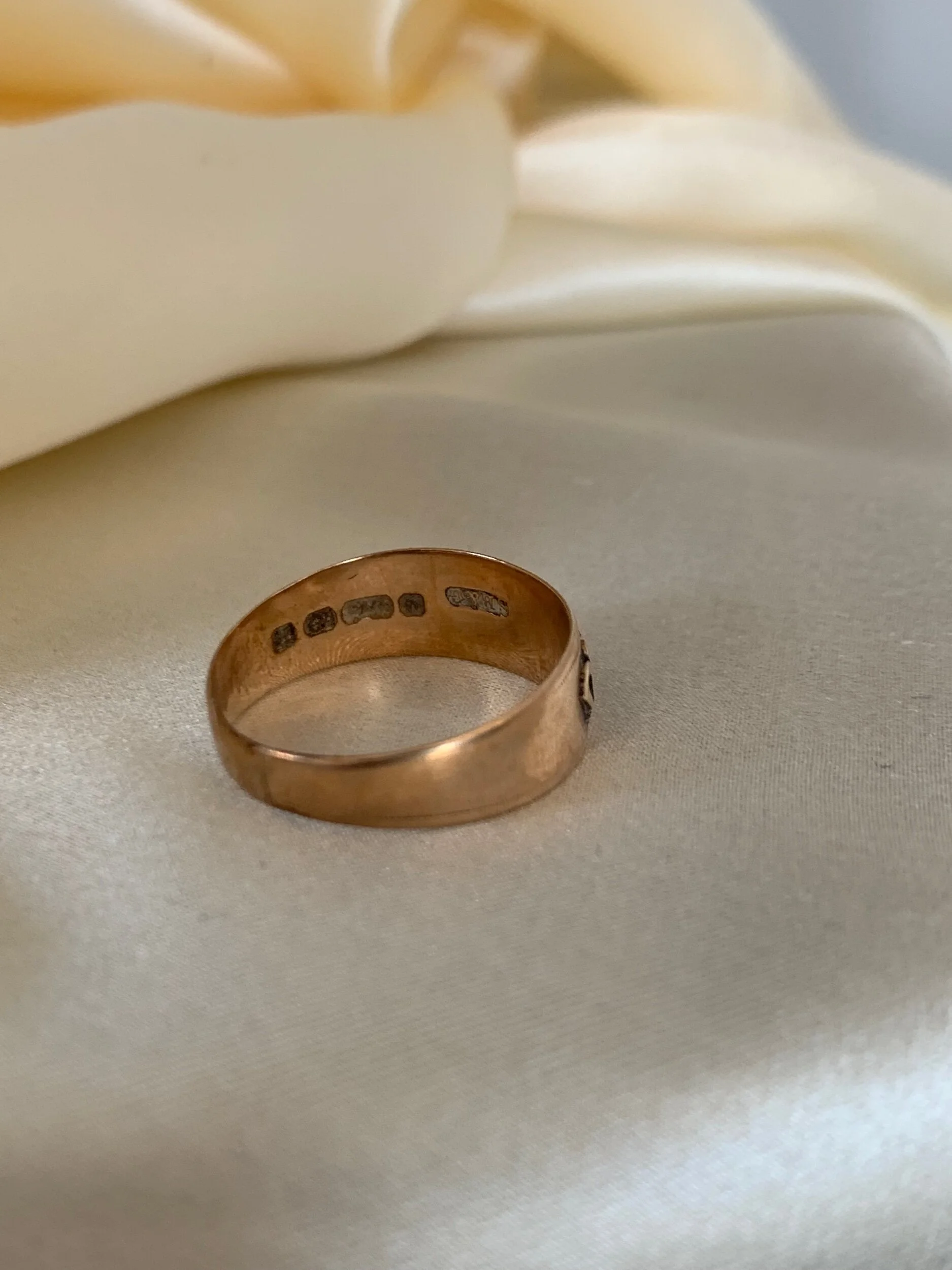 55DB23B9-3B28-4B84-8A3B-383E80D77C88