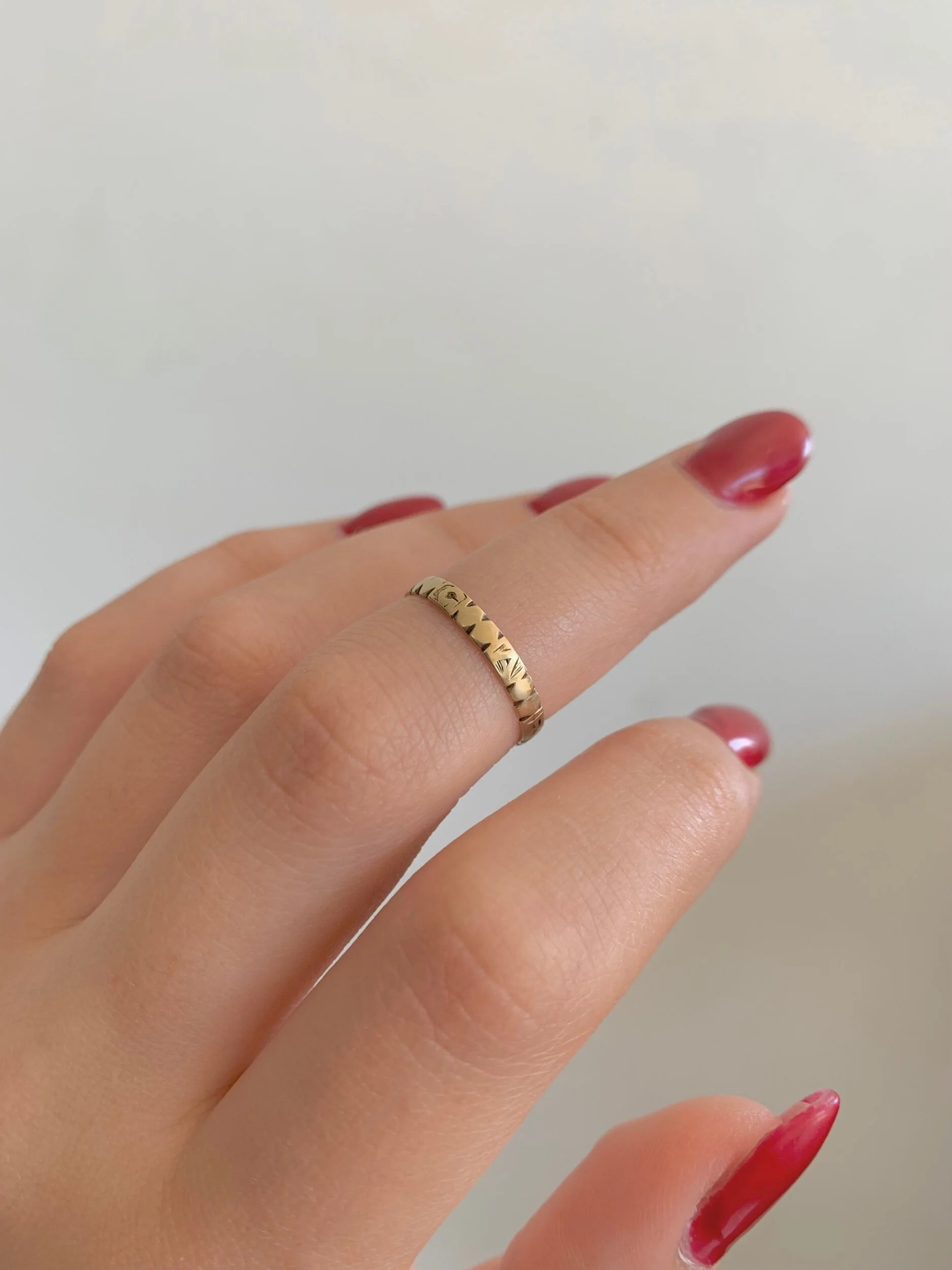 527D1B24-07A6-48F4-B2A6-3A7DC4EA4E63