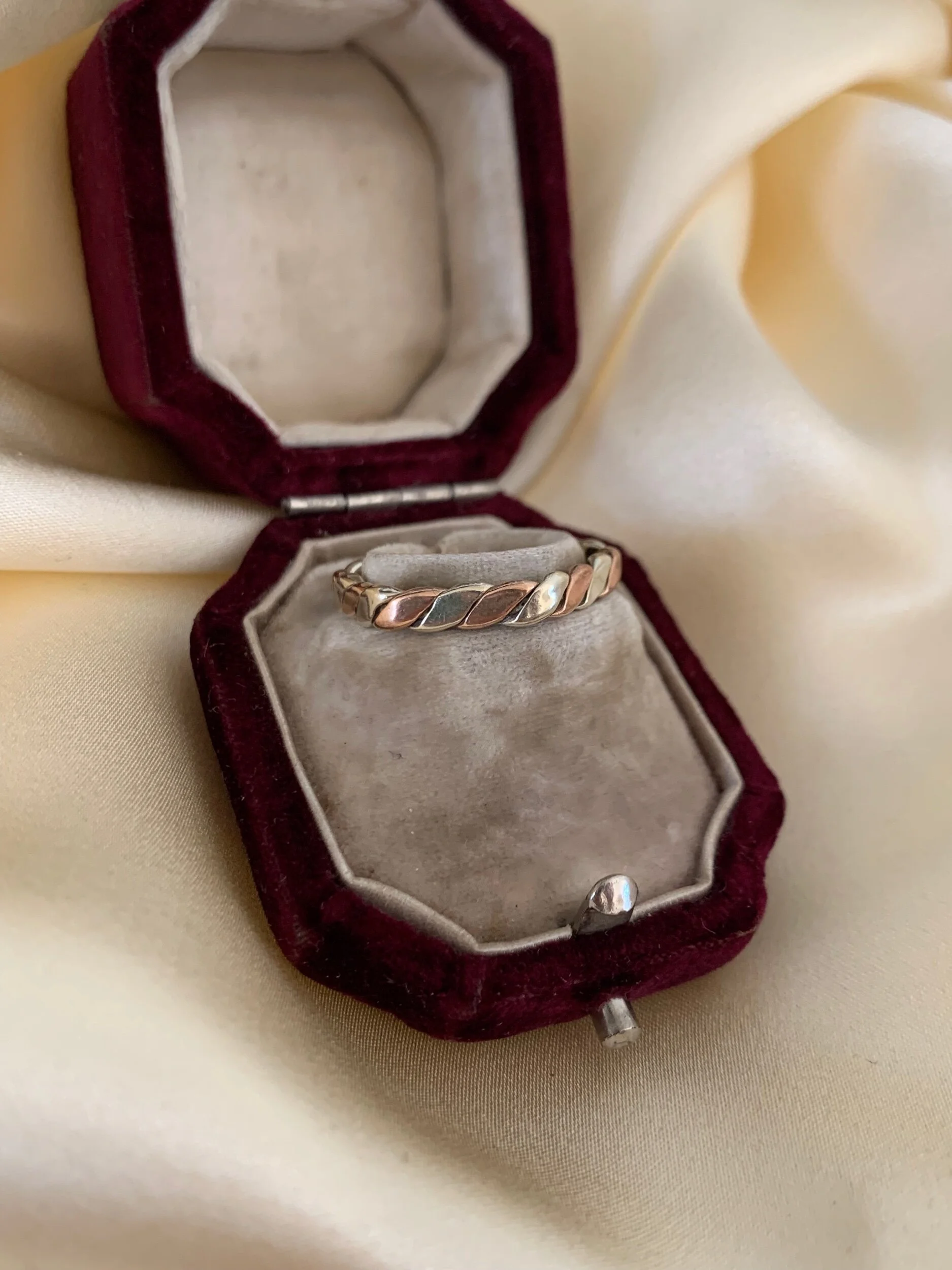 3842D4CB-6ABF-4D83-8C0F-46AB8BAD255D