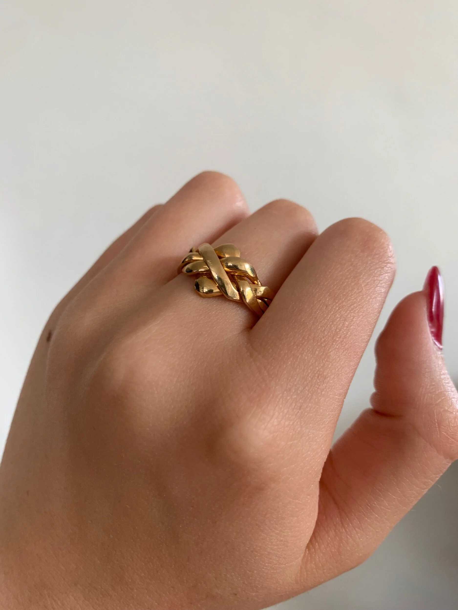 F67739C2-1BF1-4203-912D-8D8A09FD21E5