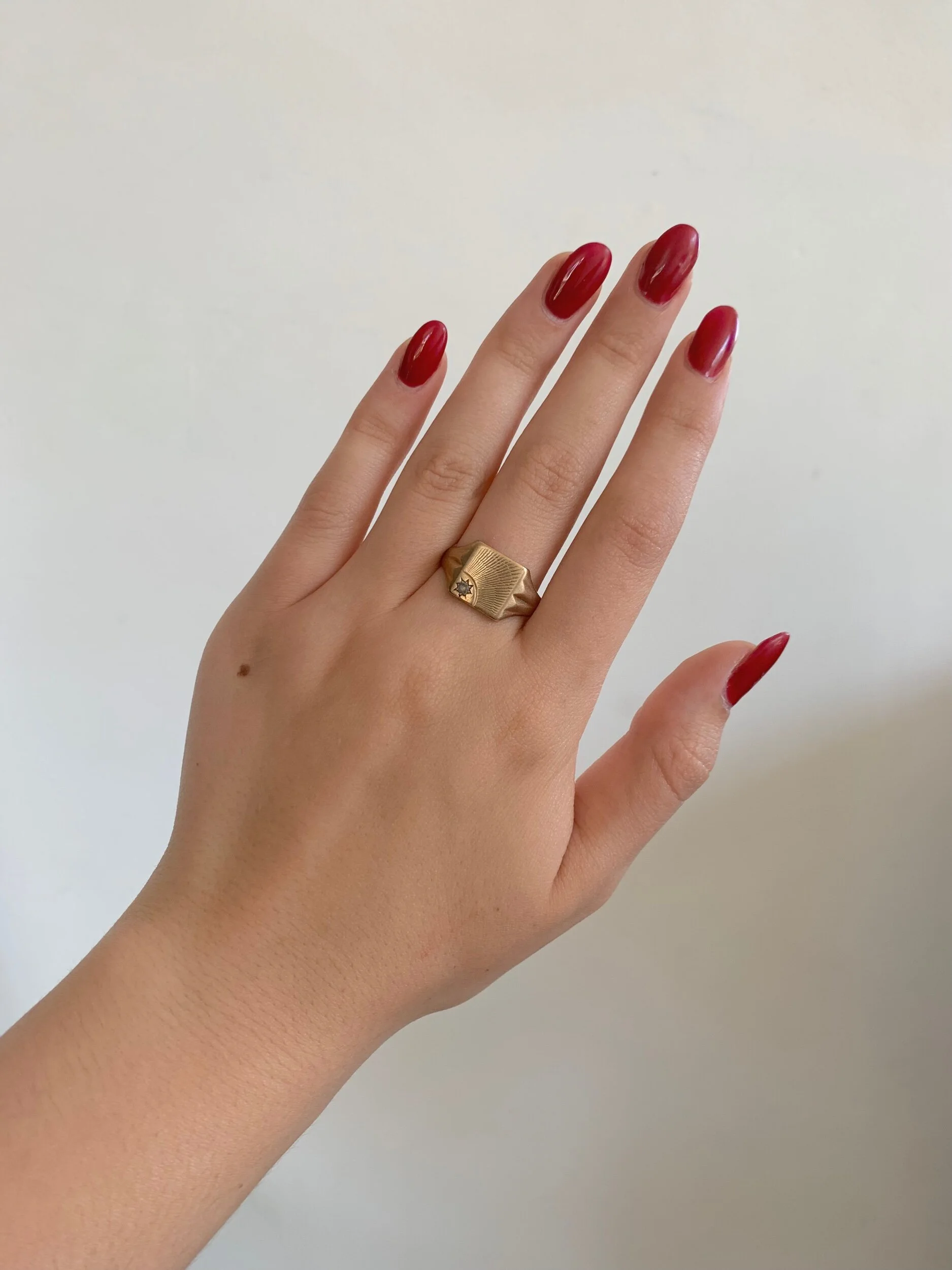 7E2D199D-697B-4926-B633-408E161E3672