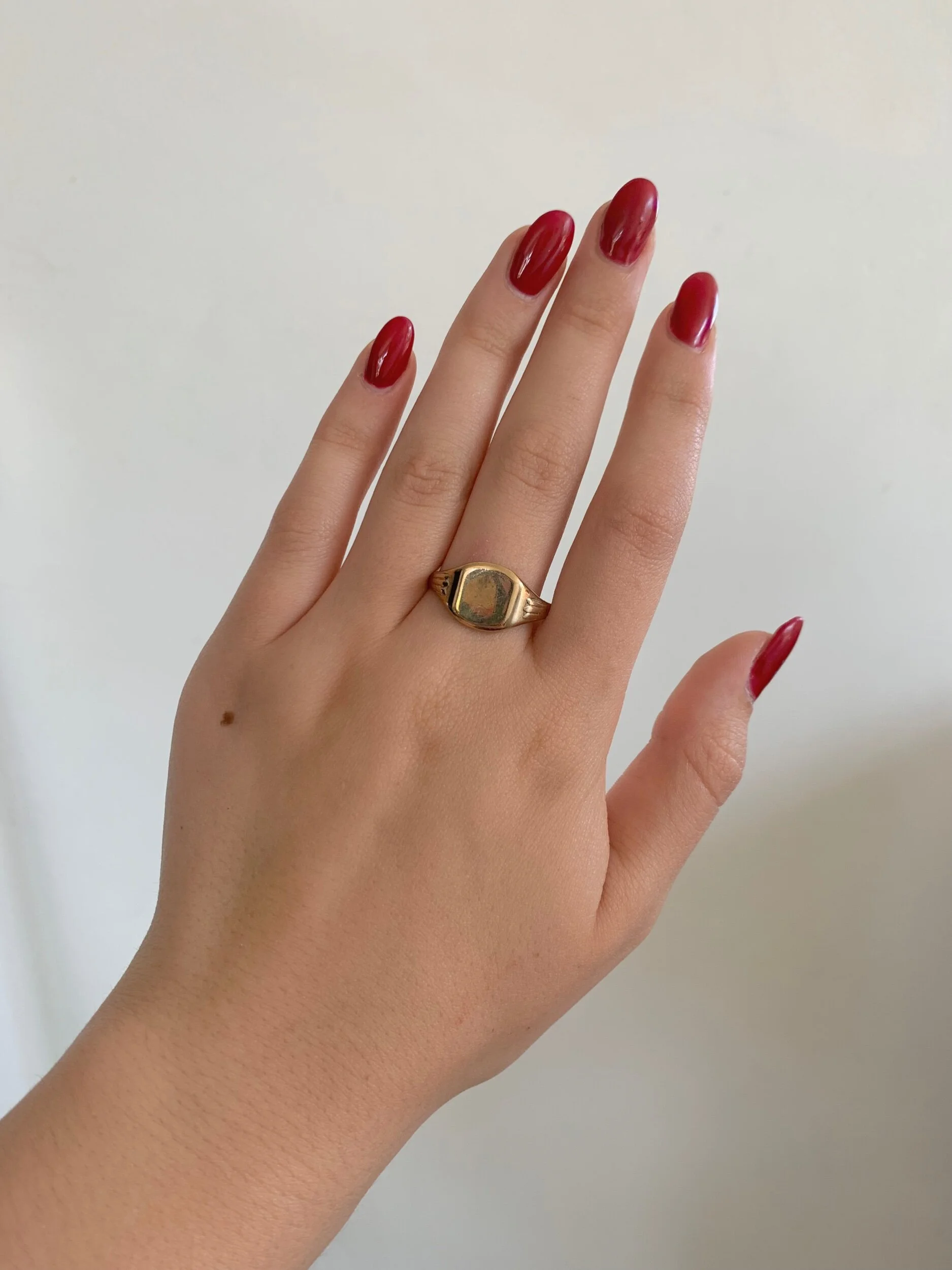 133BCD40-7EE2-4CDD-9B5E-6080E1C307B4