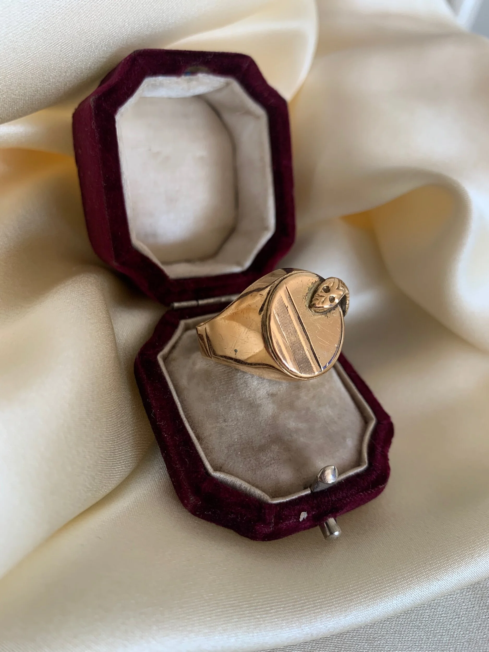 E1F494FC-B2B1-407E-BB4D-0C77FA8759DD